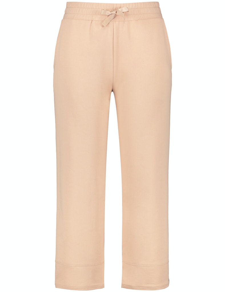 Jogpants mit weitem Bein