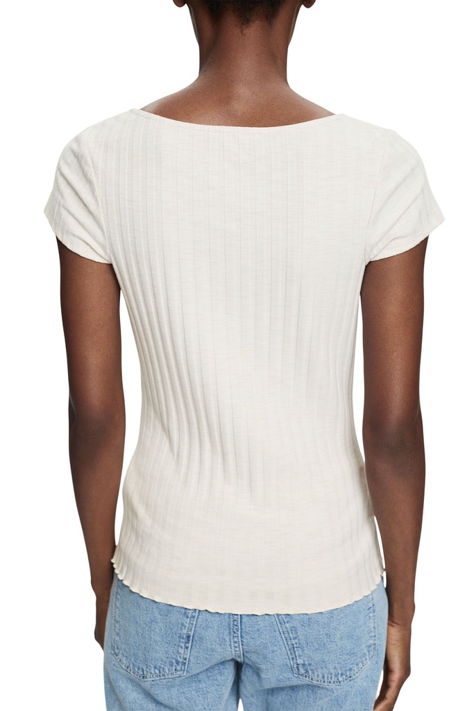 Geripptes T-Shirt mit Knopfleiste