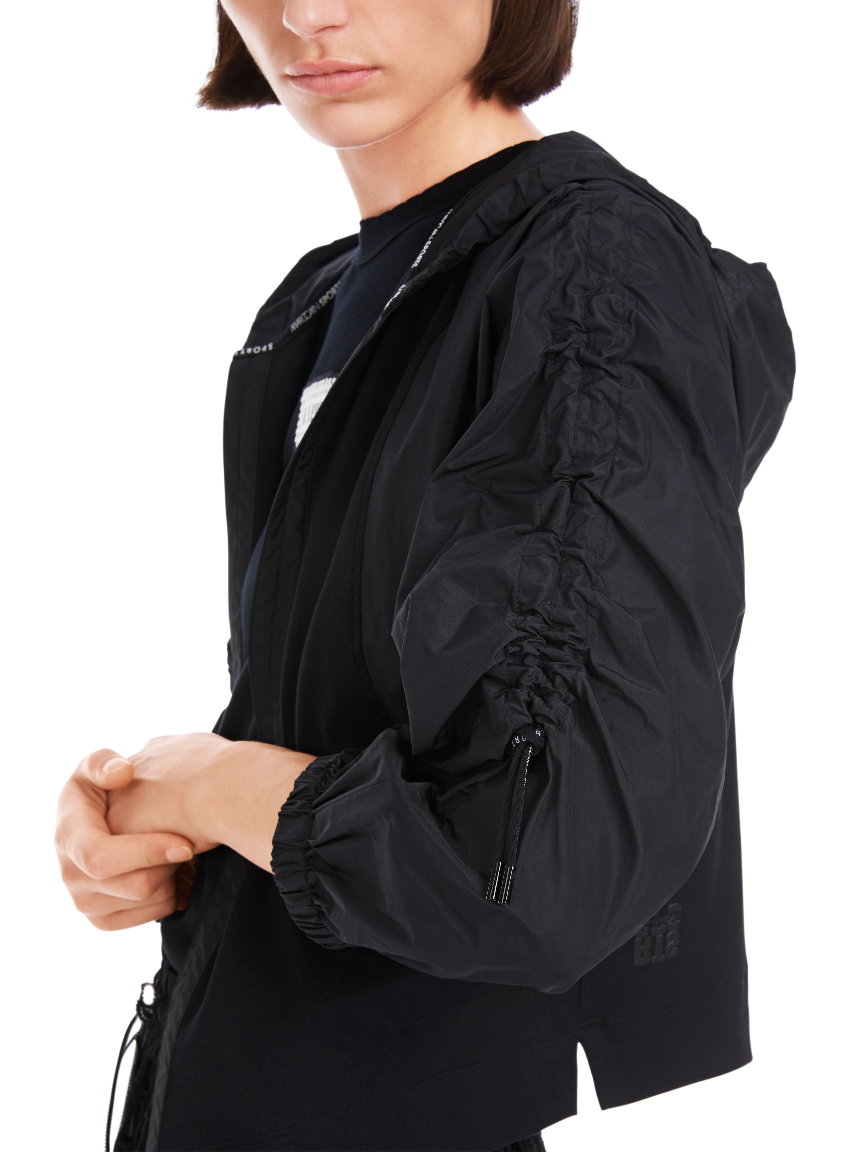 Sportive Jacke
