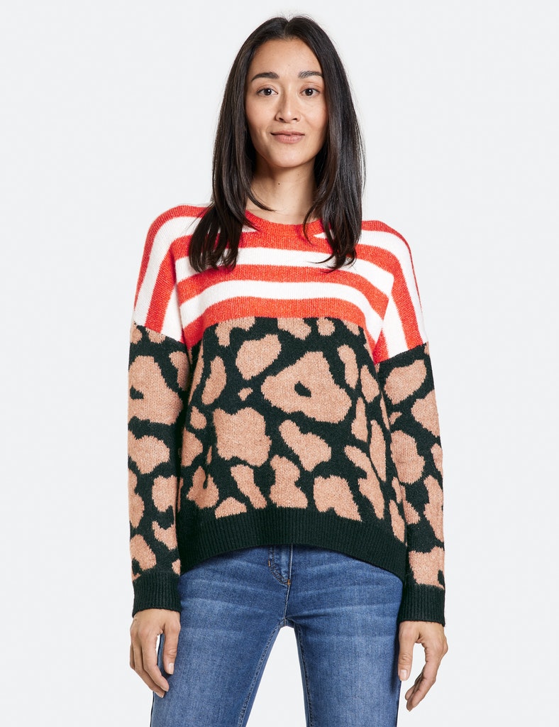 Pullover mit Mustermix