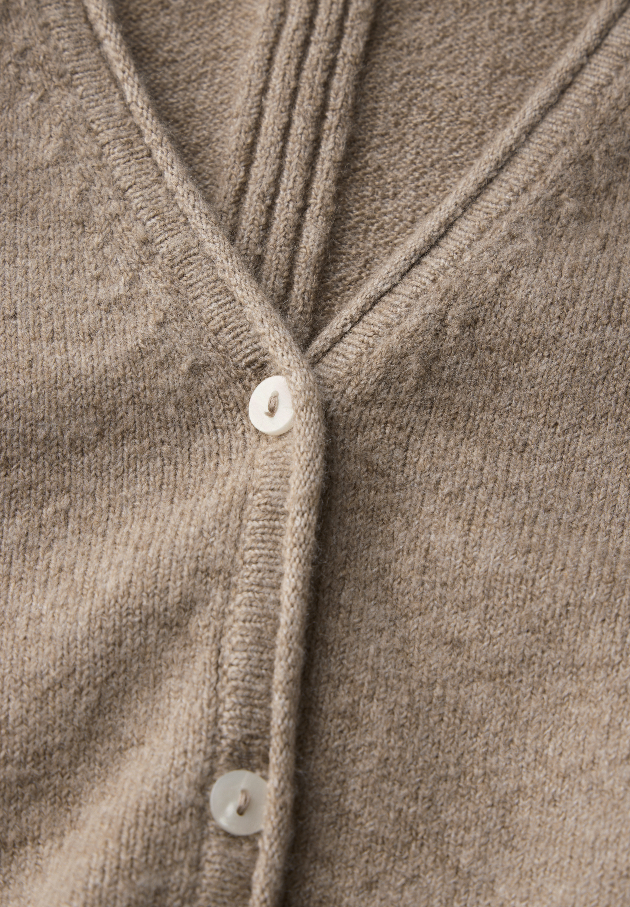 Kurzer Cardigan