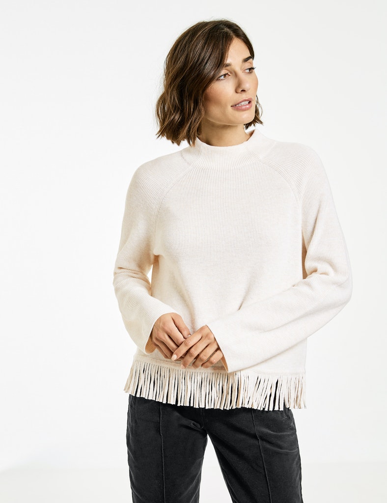 Pullover mit Fransensaum