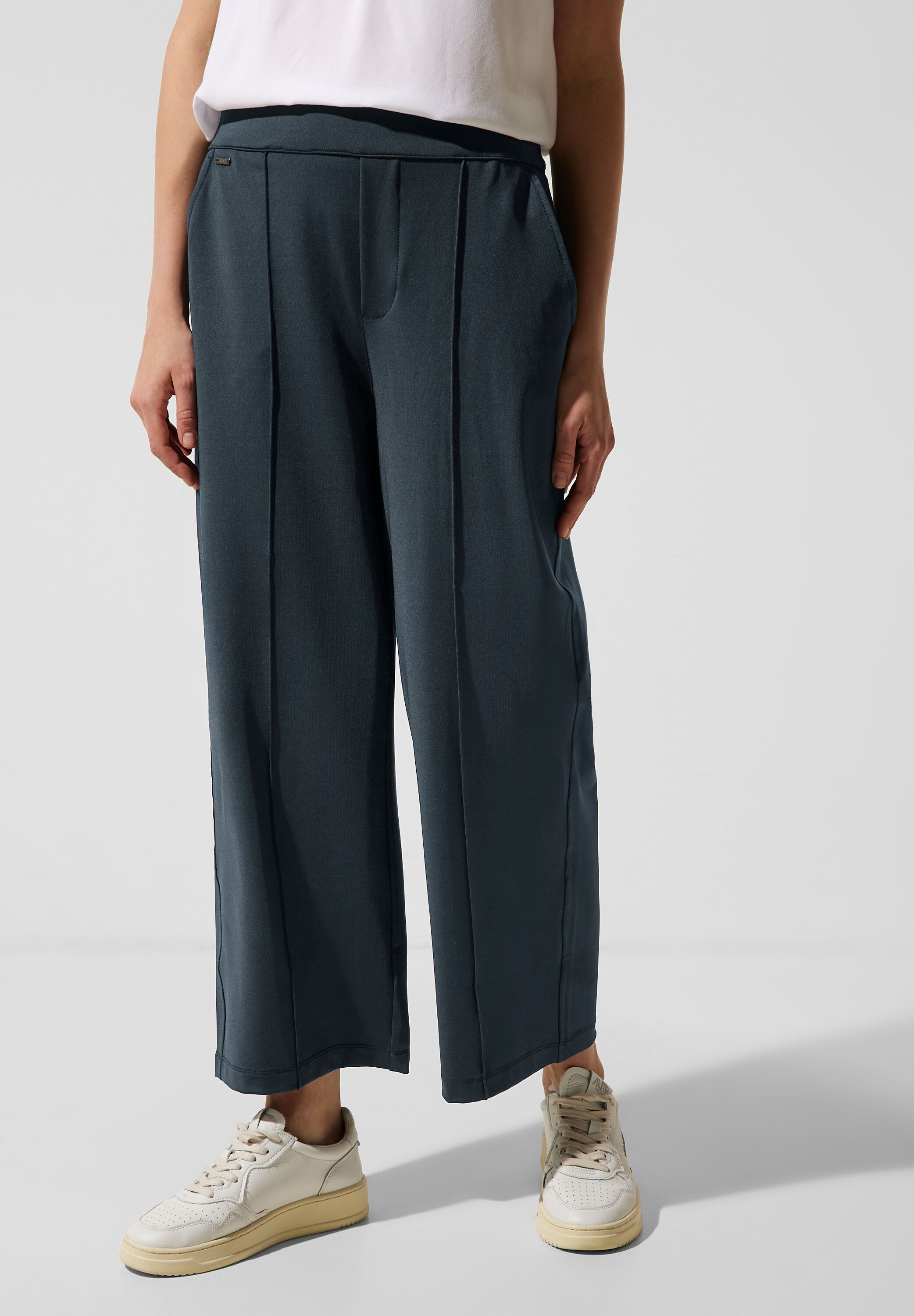 Loose Fit 7/8 Hose