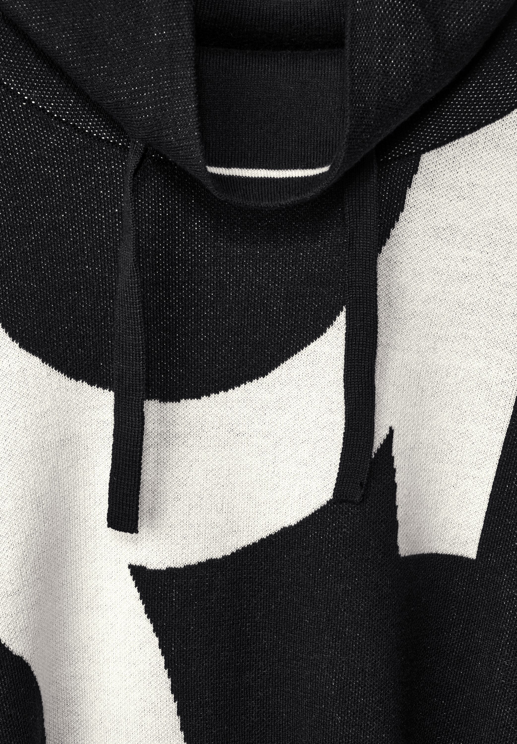 Wording Jacquard Pullover