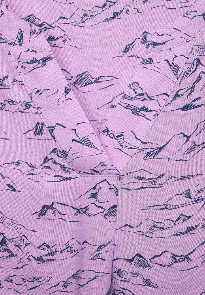 Mountain Print Bluse