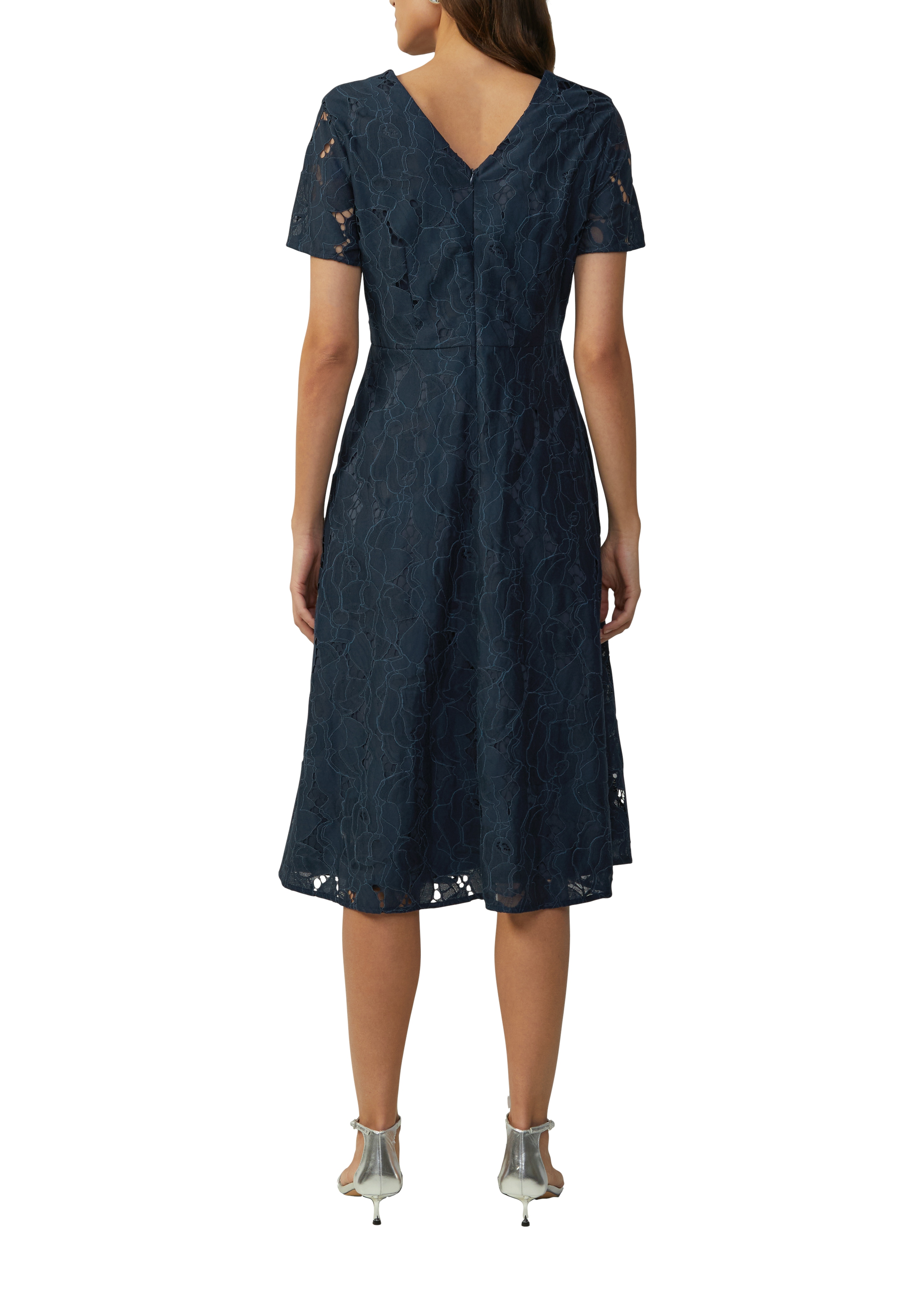 Kleid