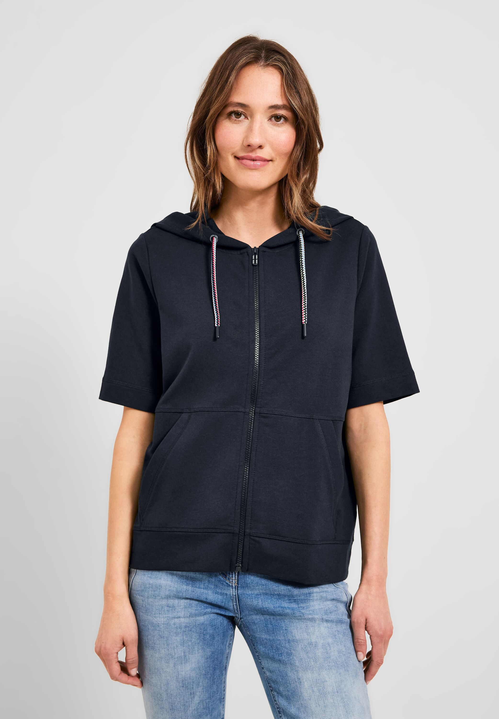 Kurzarm Sweatjacke