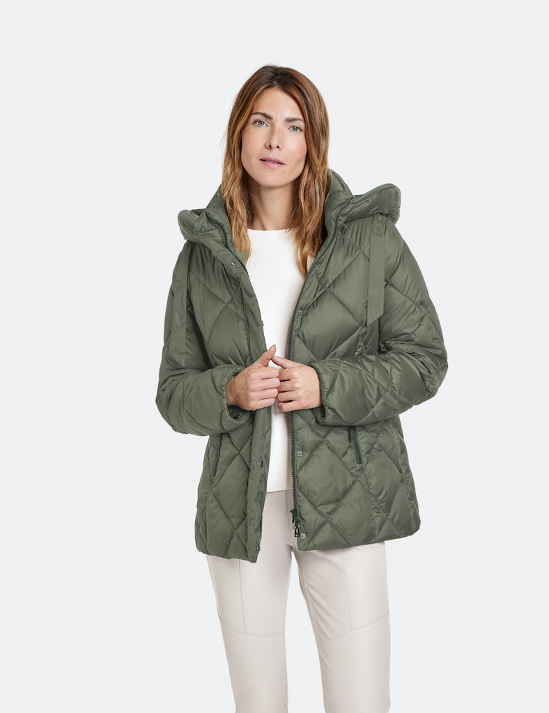 Jacke mit Rautenstepp