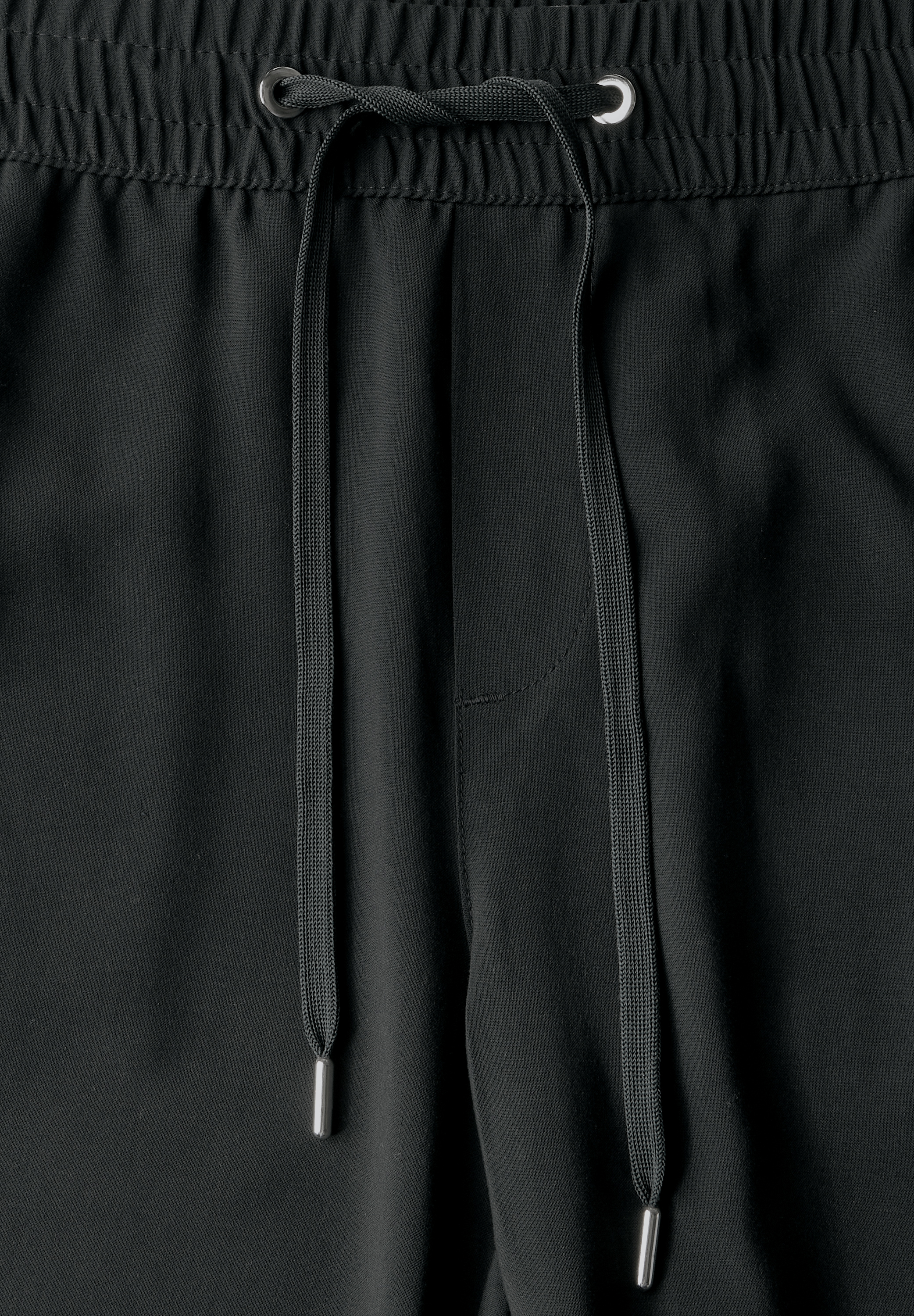 Wide Leg Hose