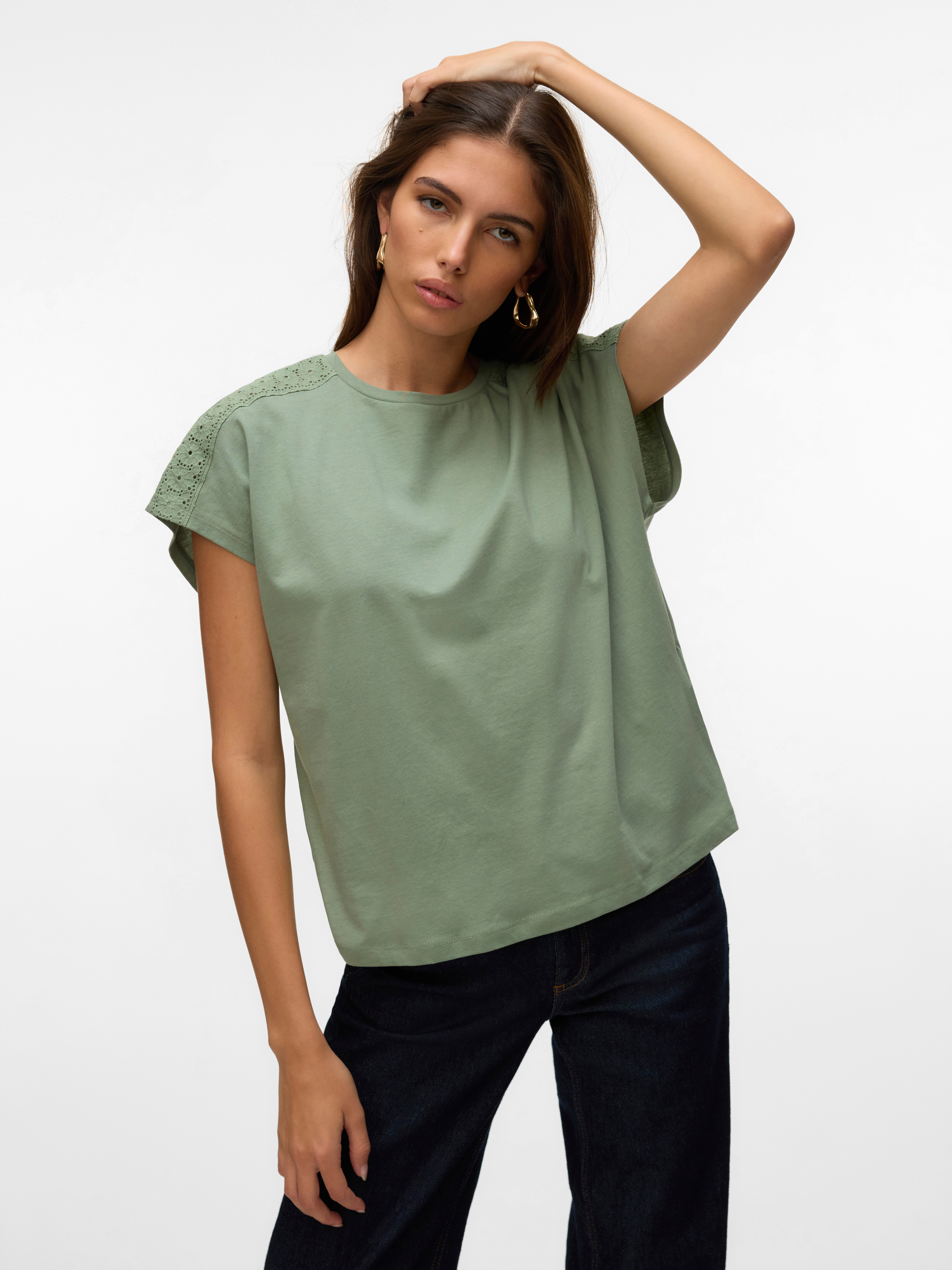 VMEMMY SS LACE TAPE TOP JRS NOOS