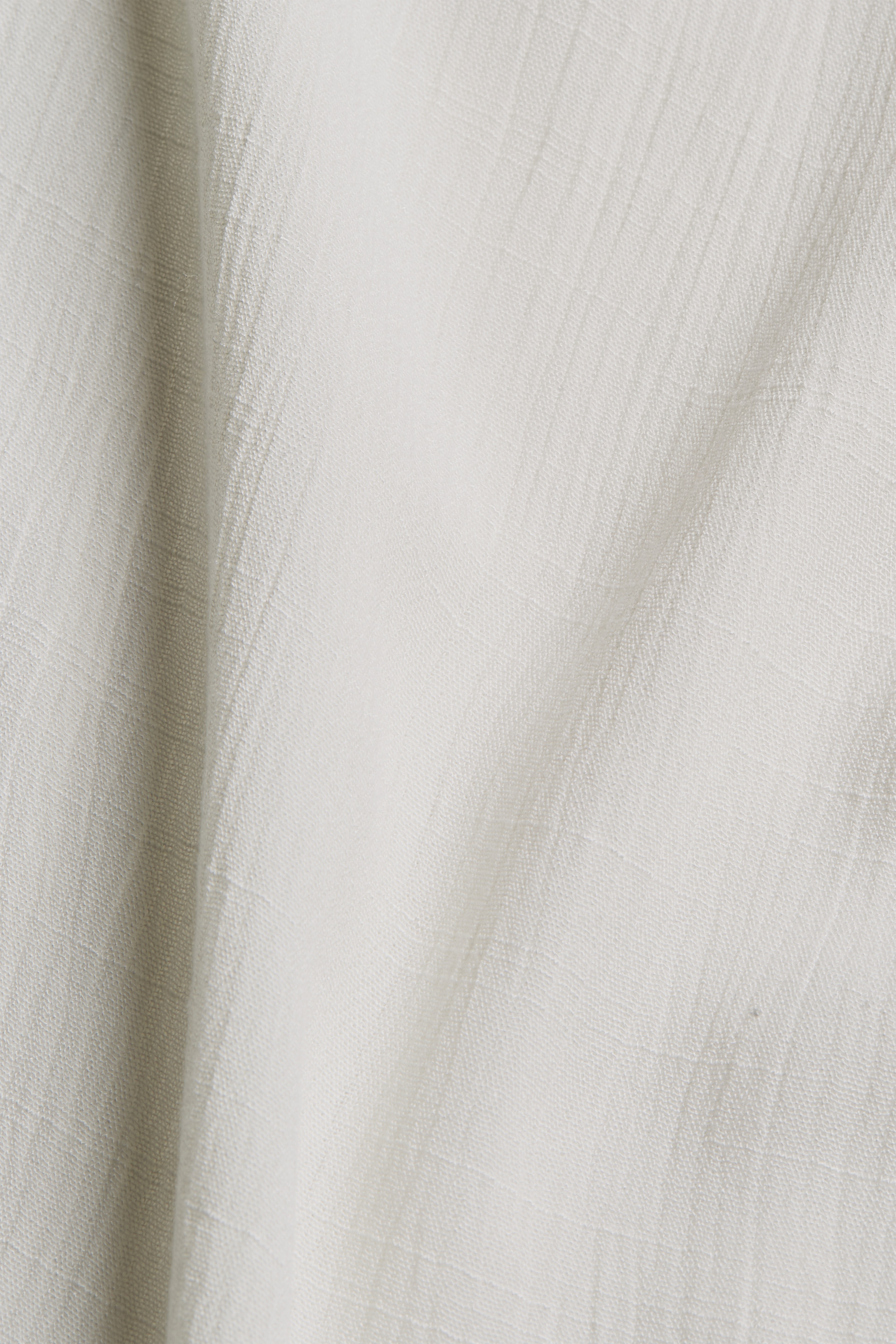 Crinkle-Bluse aus LENZING™ ECOVERO™