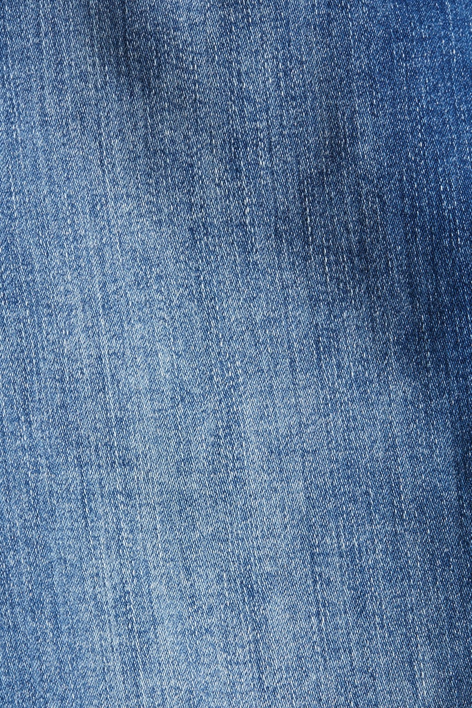 Jeans mit Knopfleiste und Kaschmir-Touch