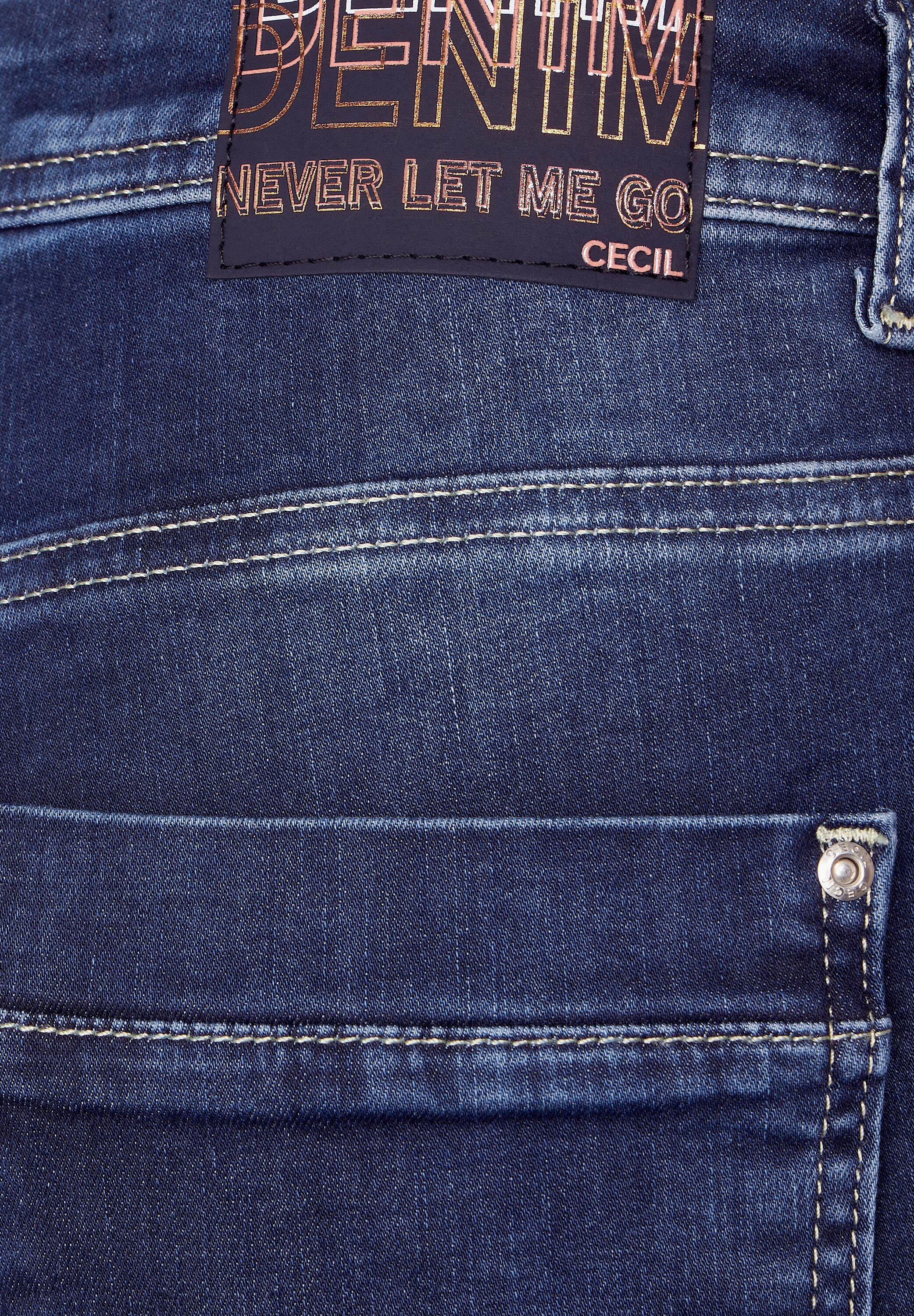Slim Fit Jeans mit Bootcut