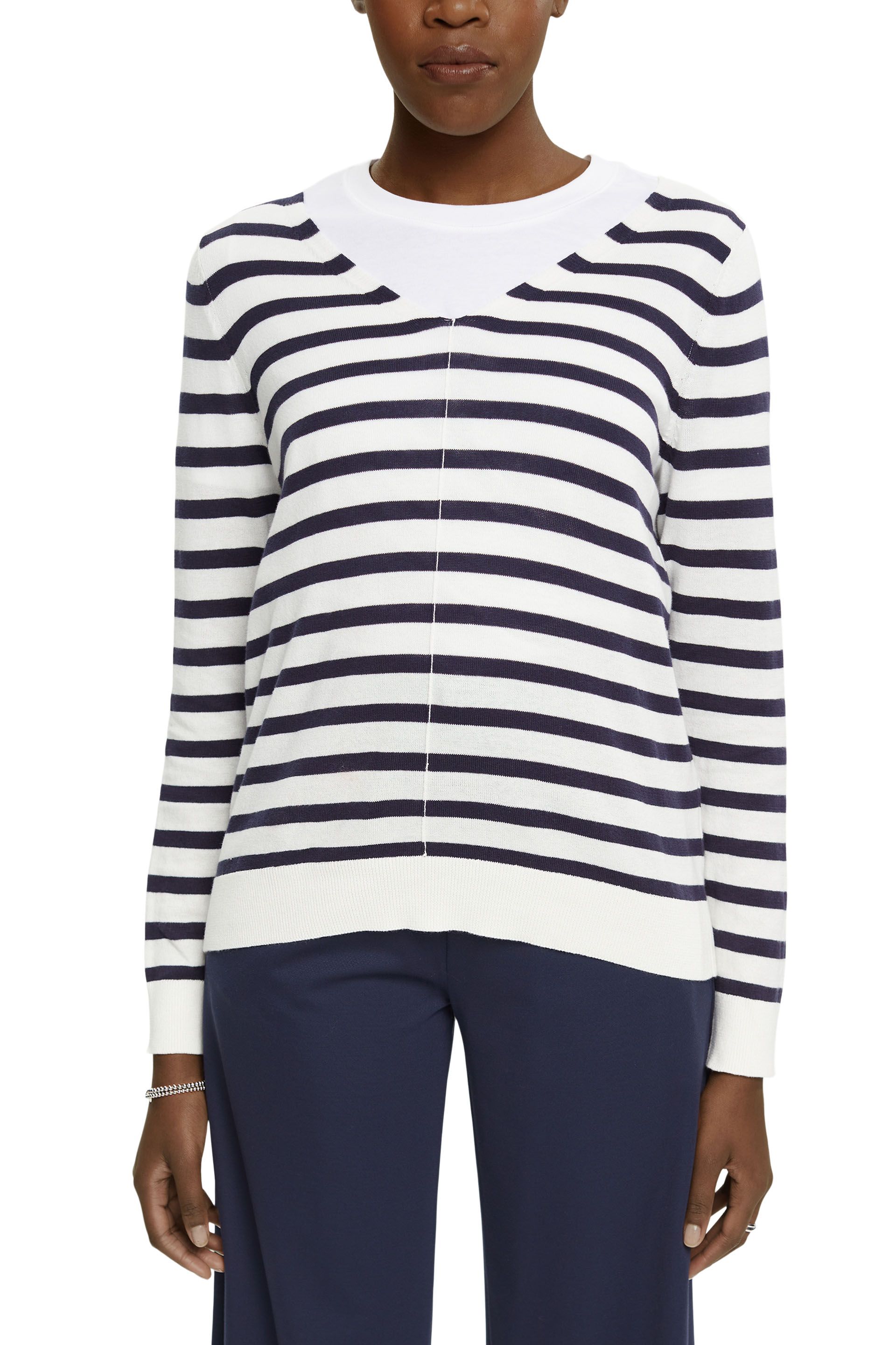 Gestreifter Pullover mit V-Ausschnitt