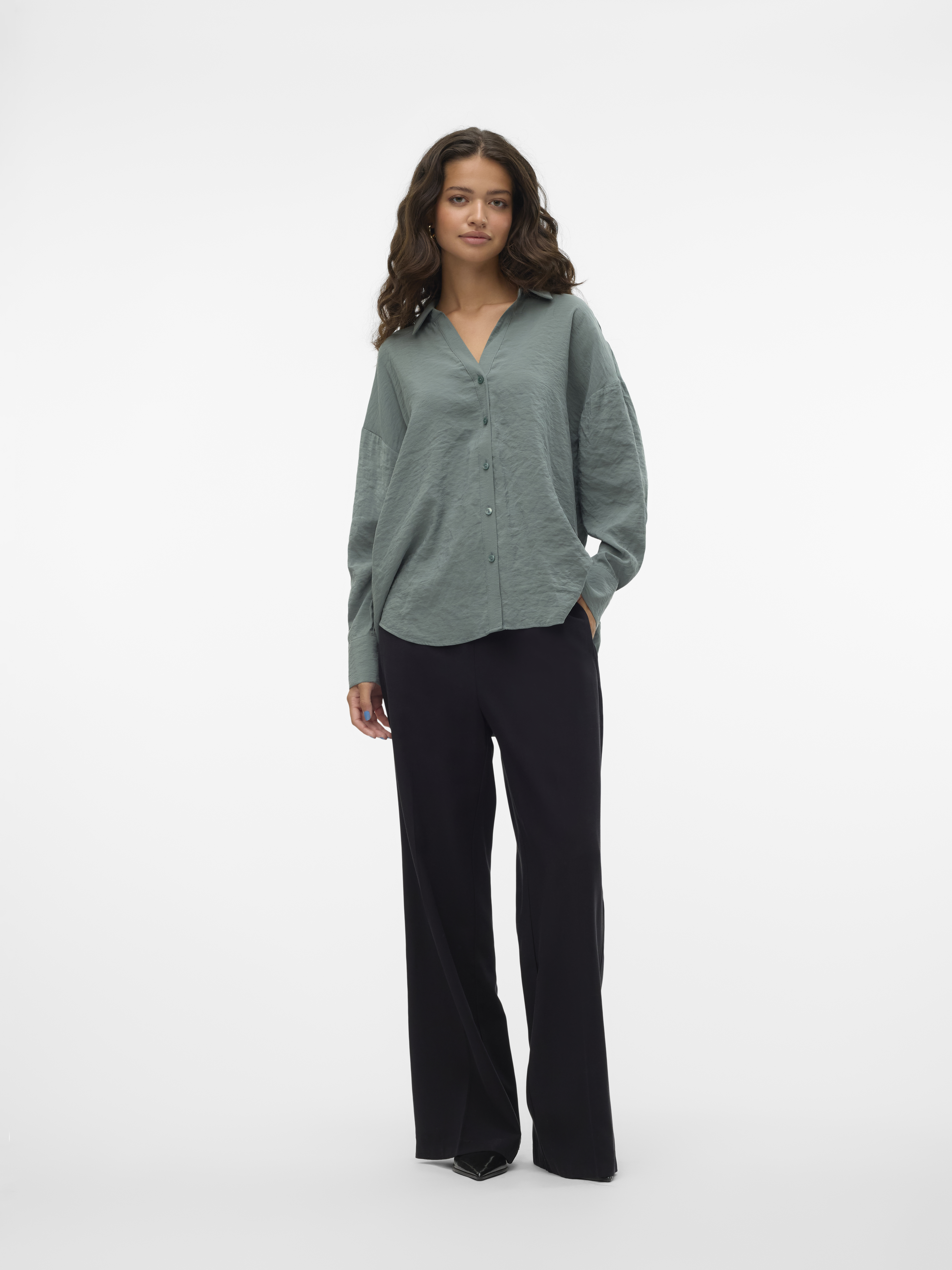 VMQUEENY LS OVERSIZE SHIRT WVN GA NOOS
