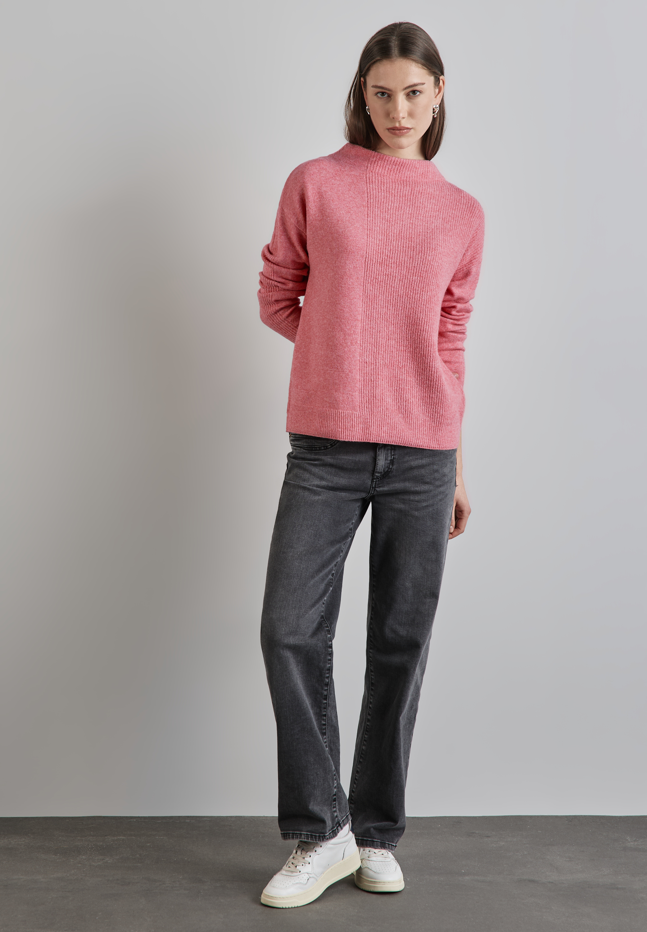 Pullover mit Strukturmix
