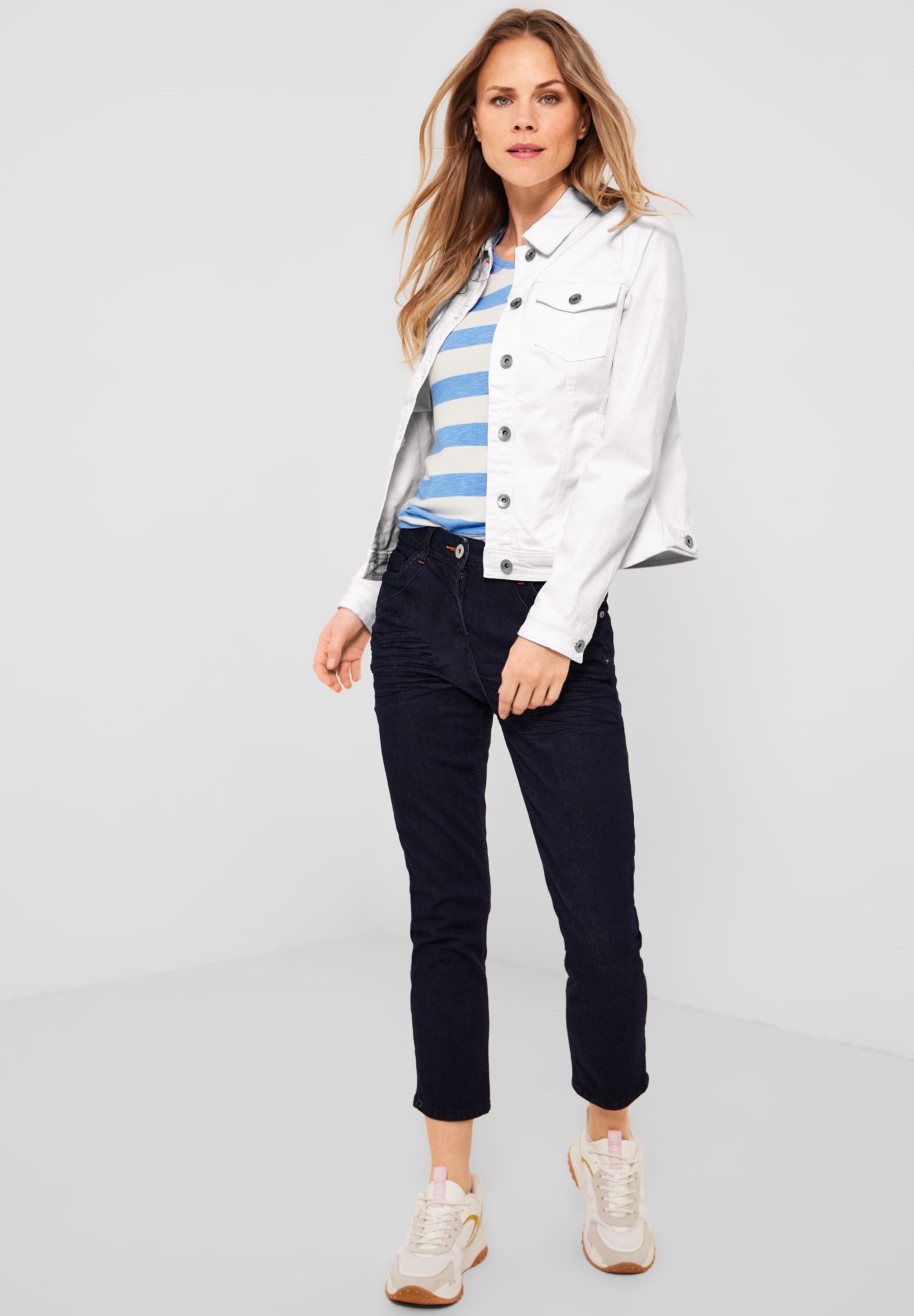 Jeansjacke in Garment Dye