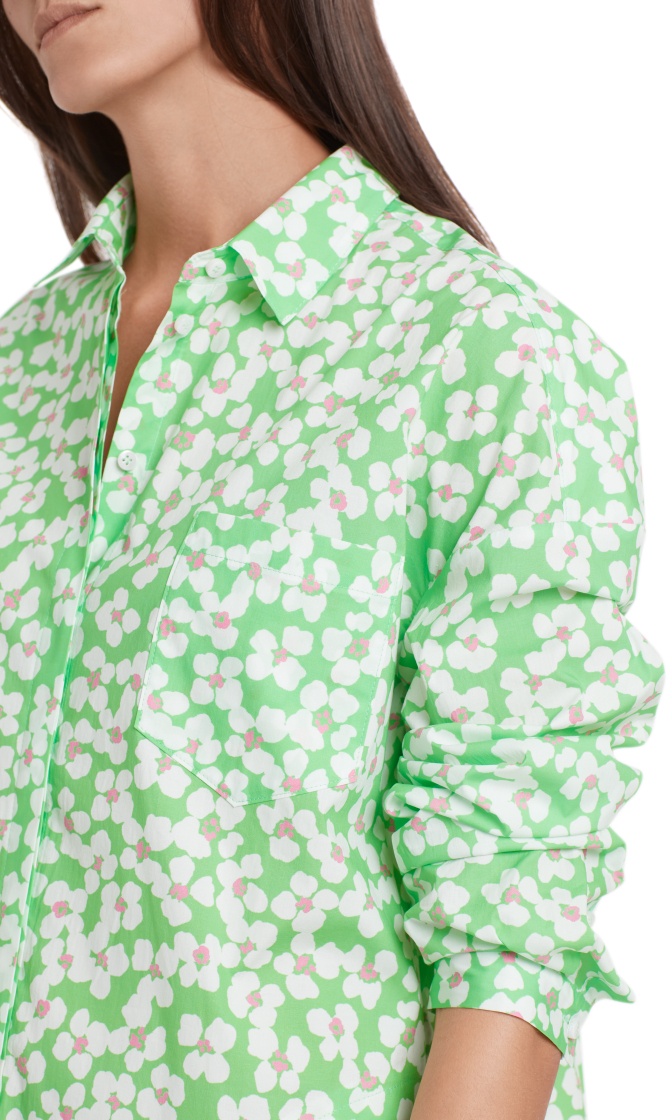 Kleid mit Kirschblüten