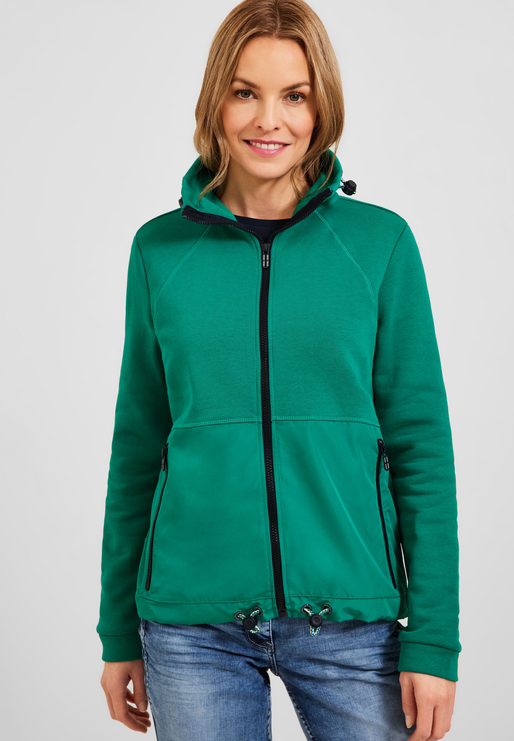 Materialmix Strickjacke