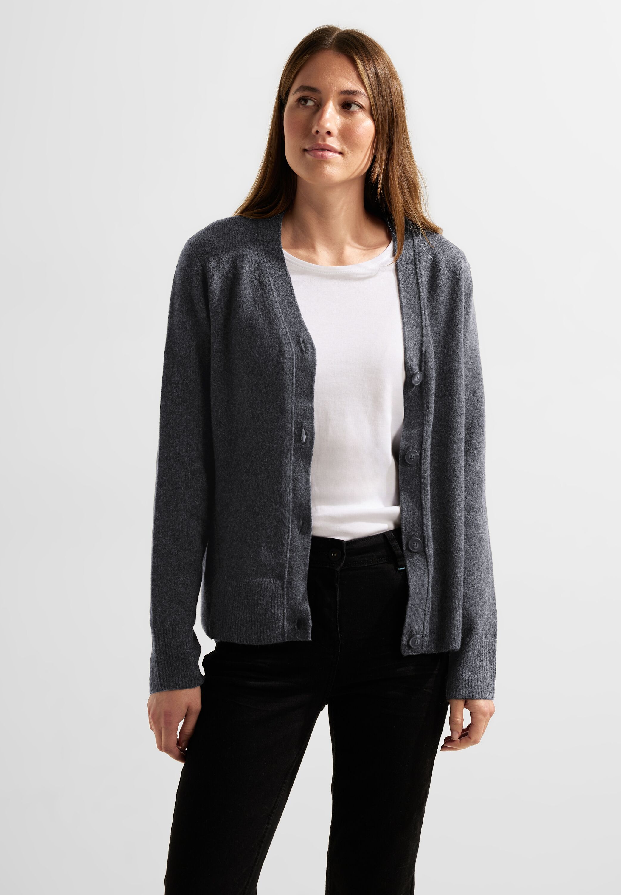Cardigan mit Ziernähte