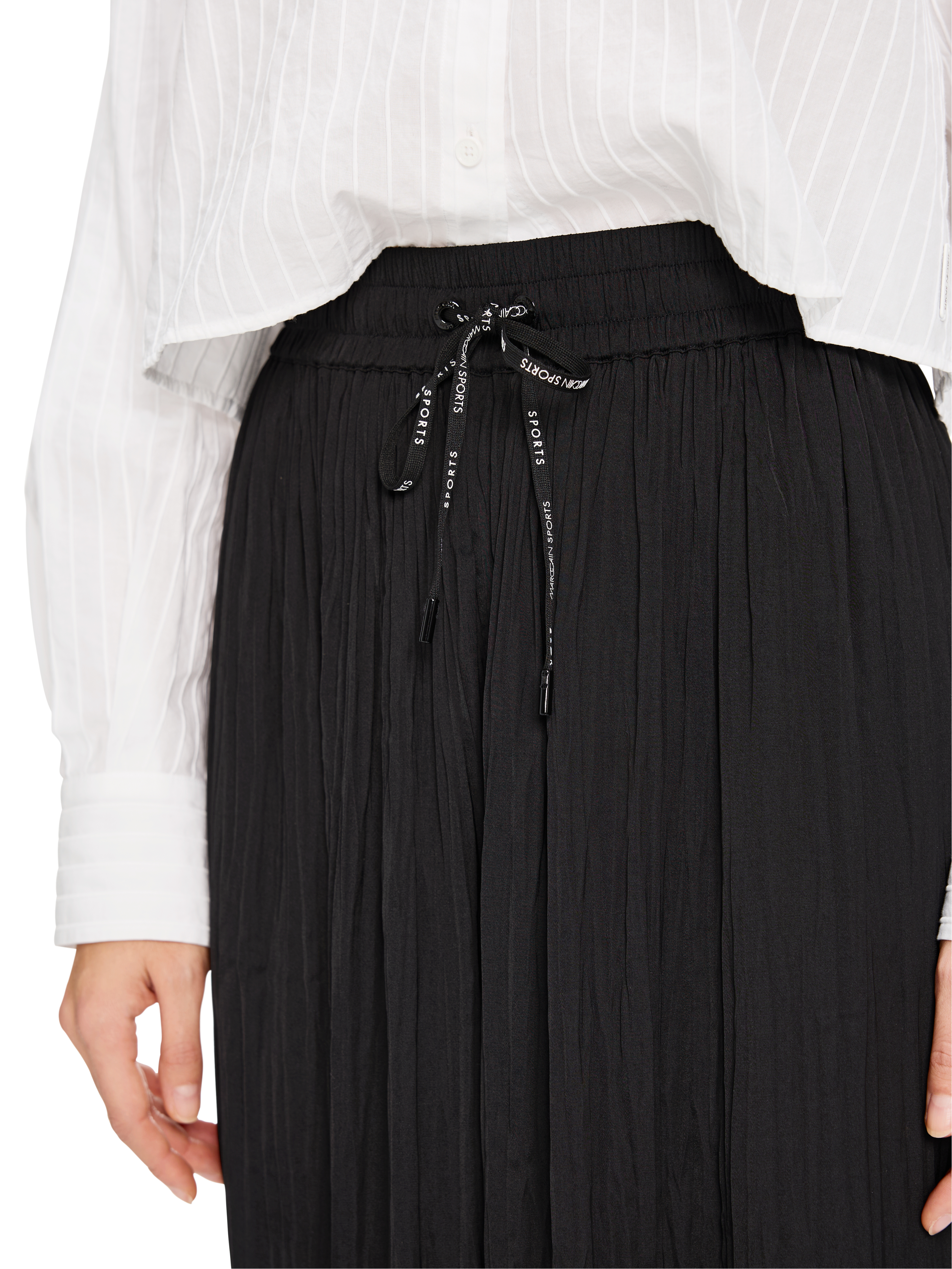 Plissee-Modell WOLIN "Rethink Together"