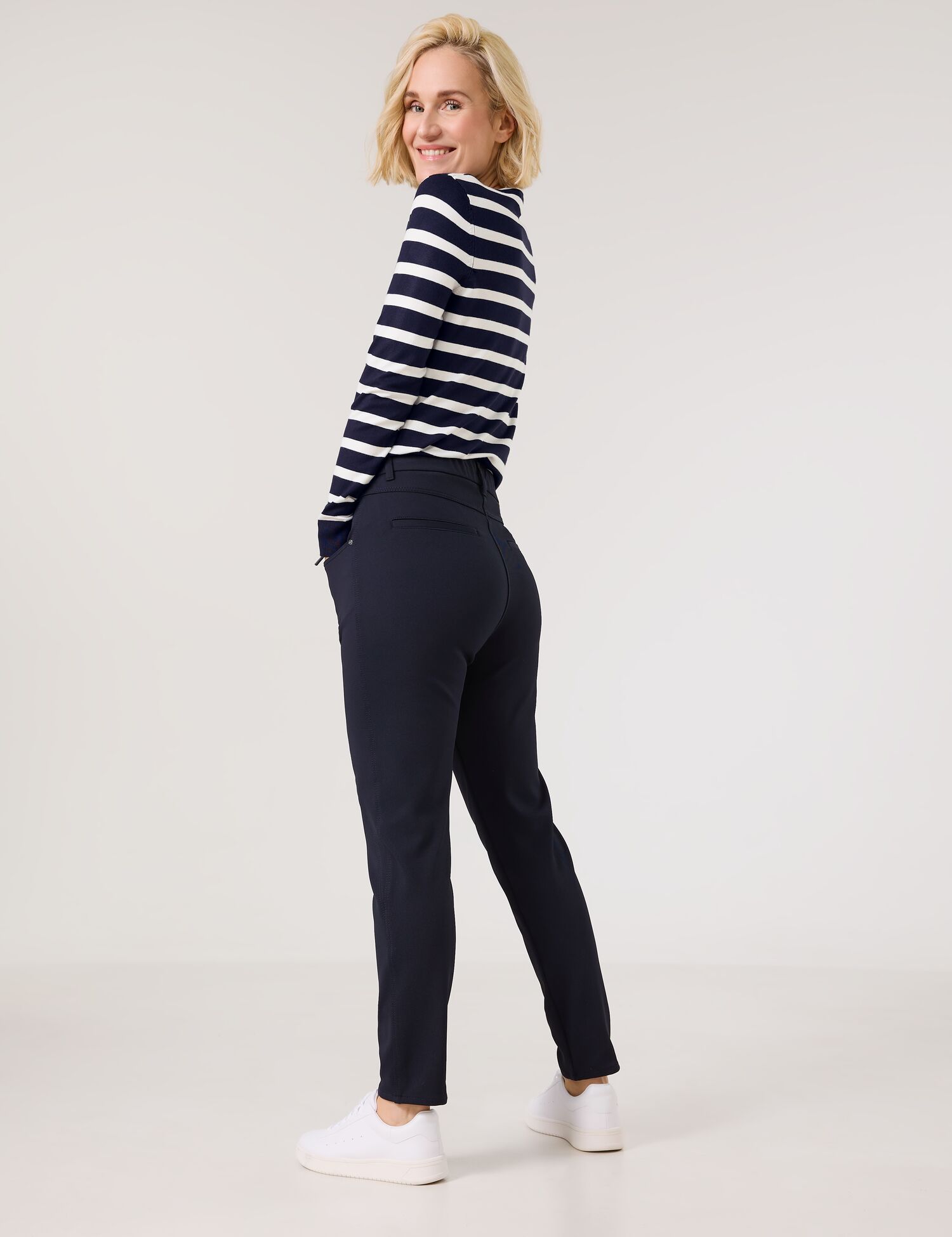 Lässige Hose KA꞉JA JOGG PANT