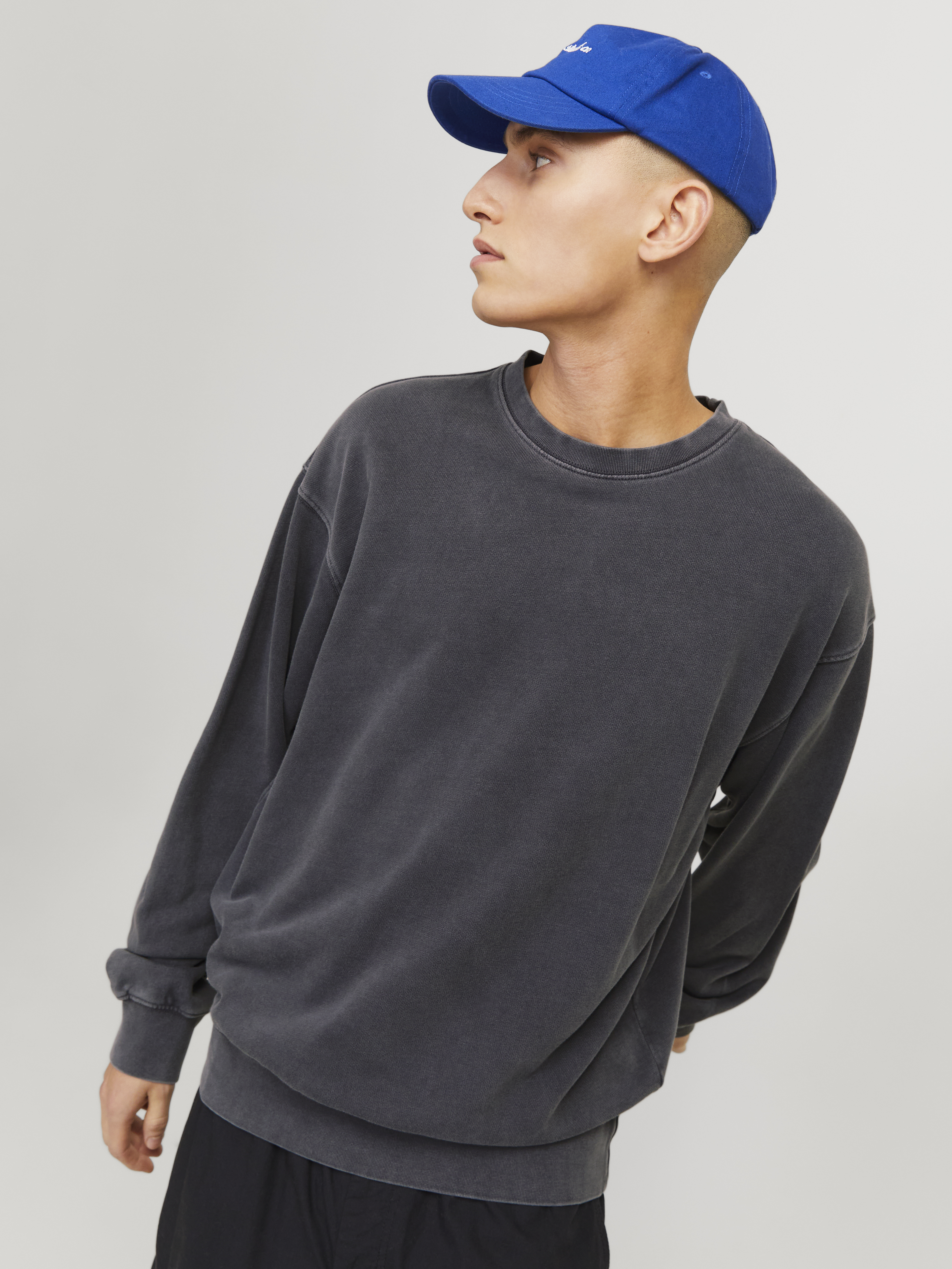 JJECHARGE FADED SWEAT CREW NECK NOOS