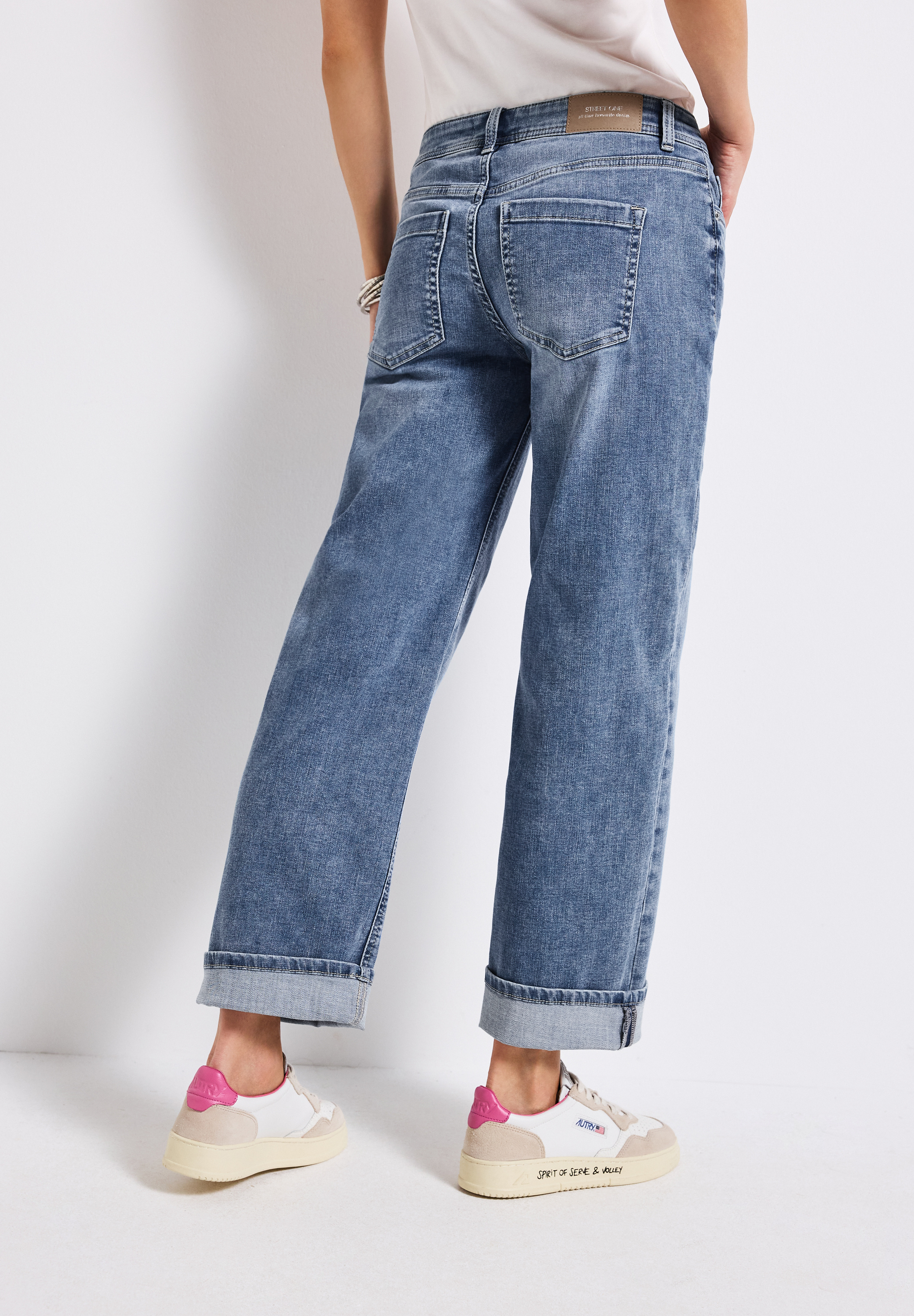 Straight Leg Jeans
