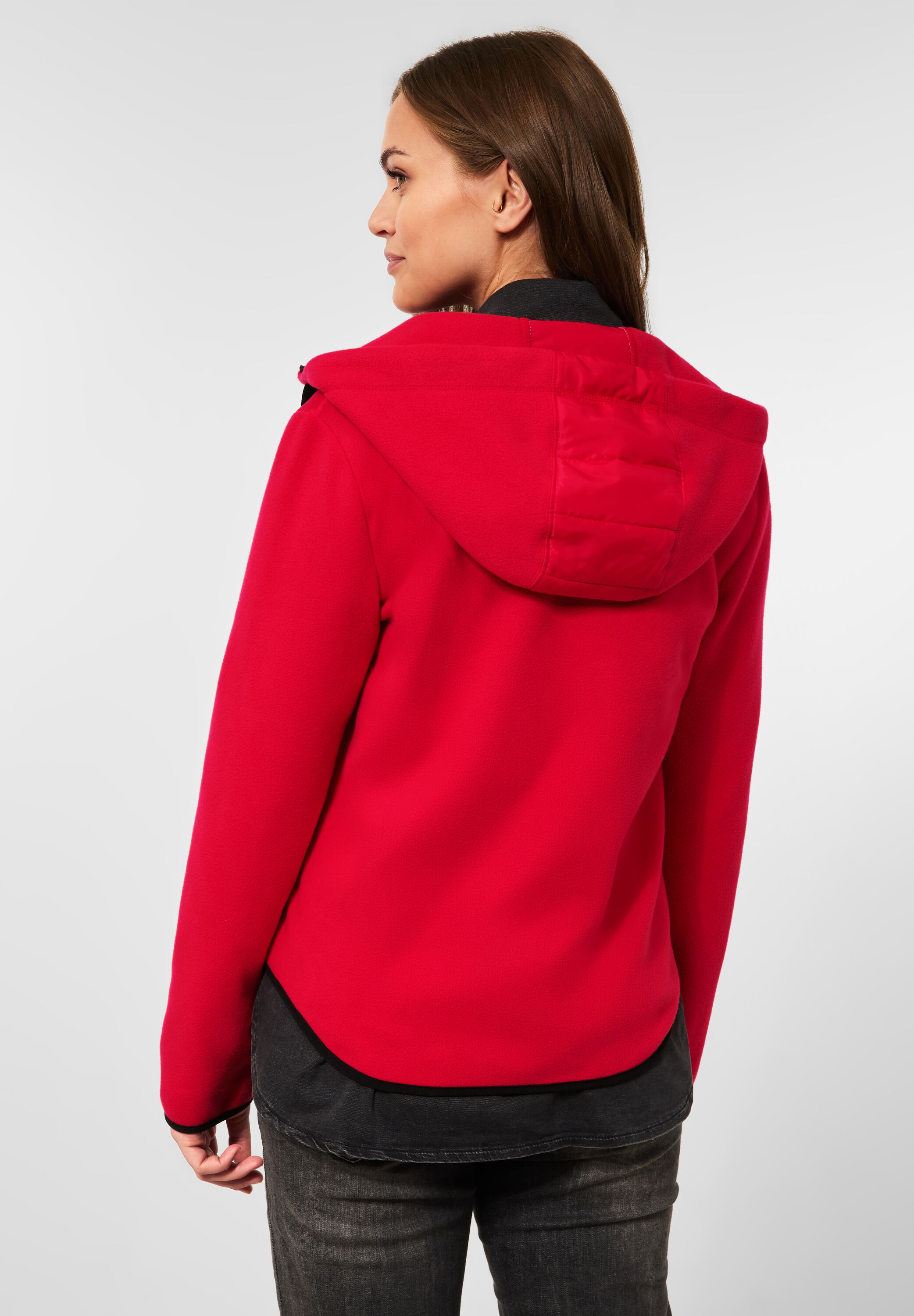 Fleecejacke im Materialmix