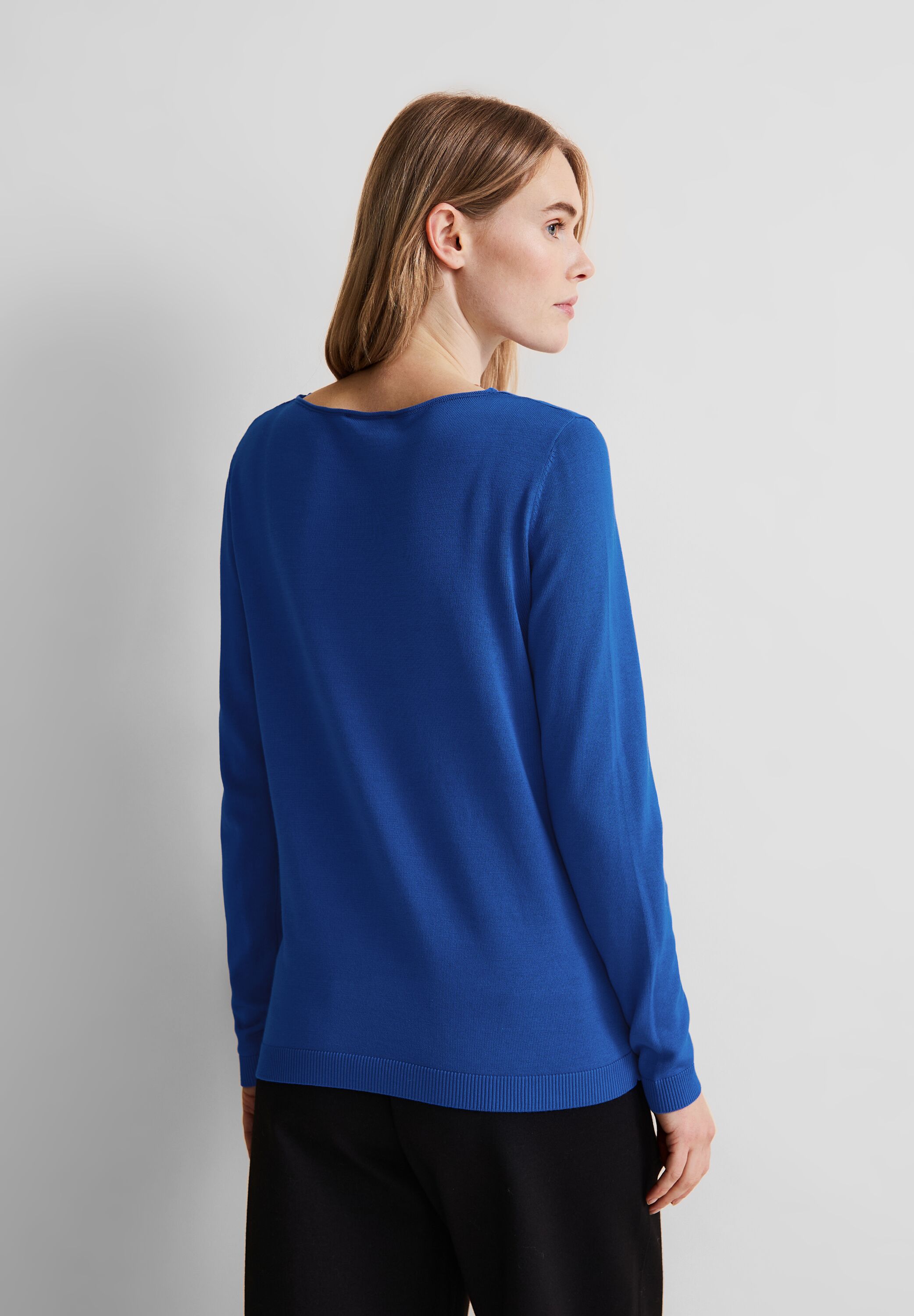Basic Pullover