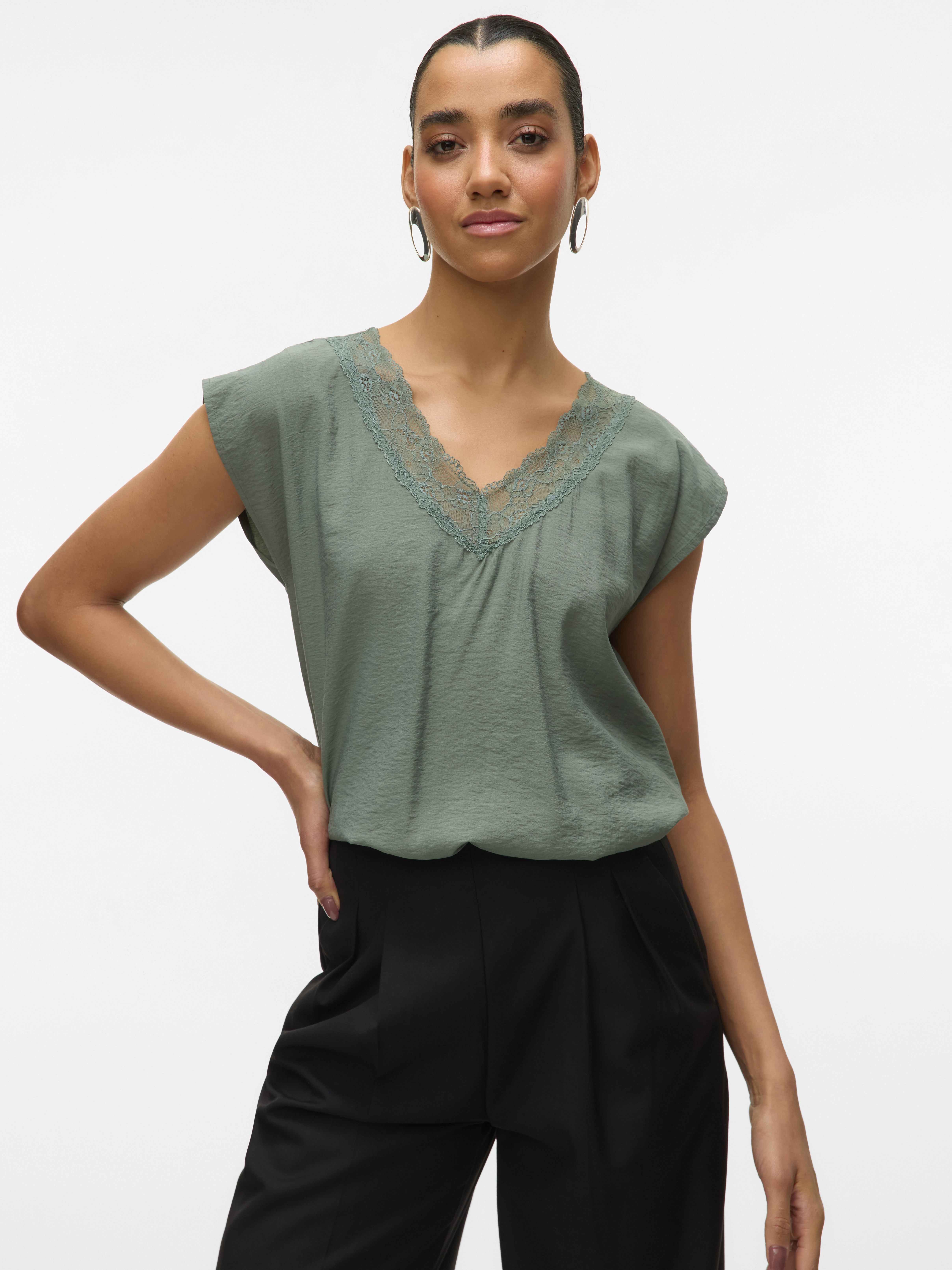 VMSAFA SL V-NECK LACE TOP WVN GA NOOS