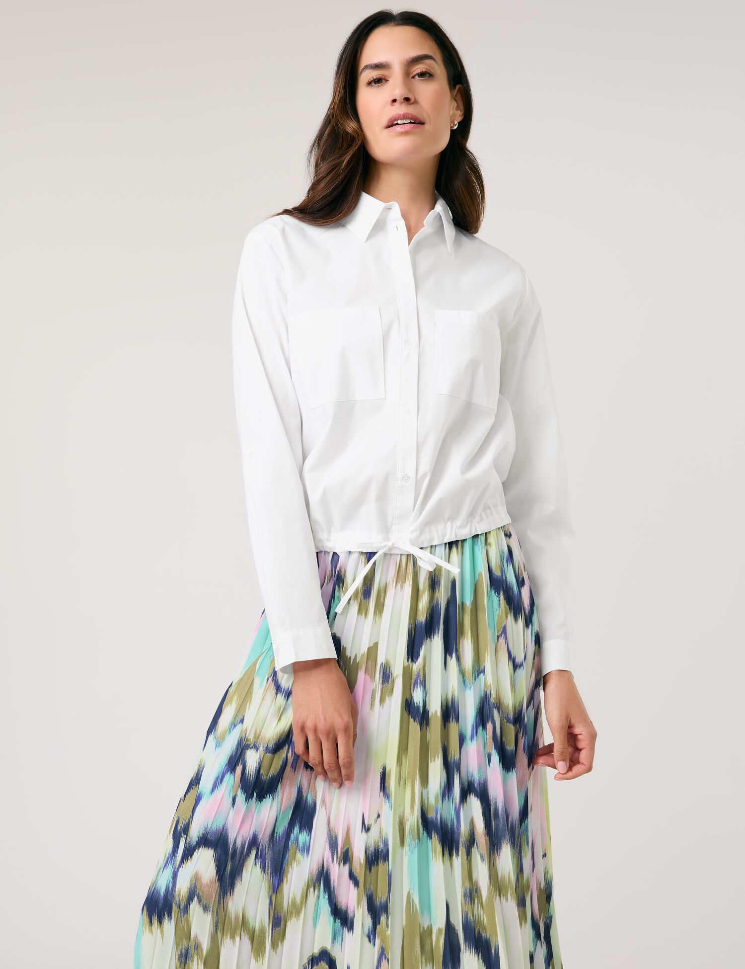 Hemdbluse mit Tunnelzug am Saum