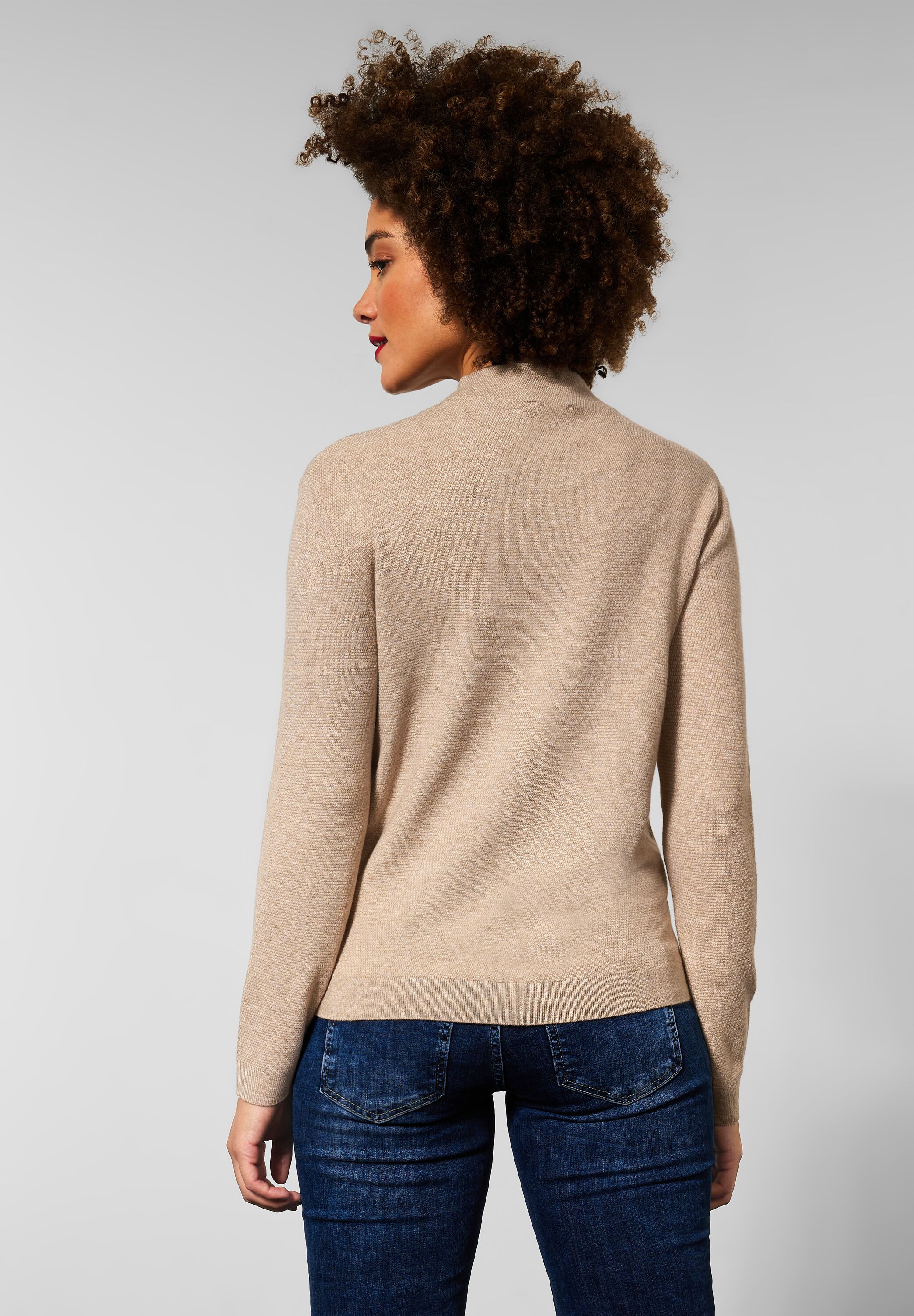 Pullover mit Struktur