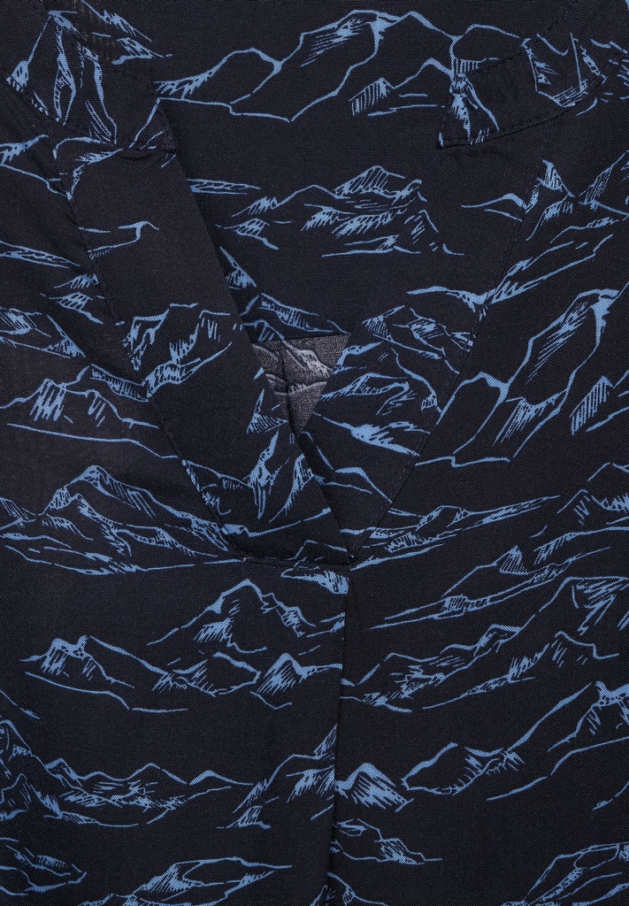 Mountain Print Bluse