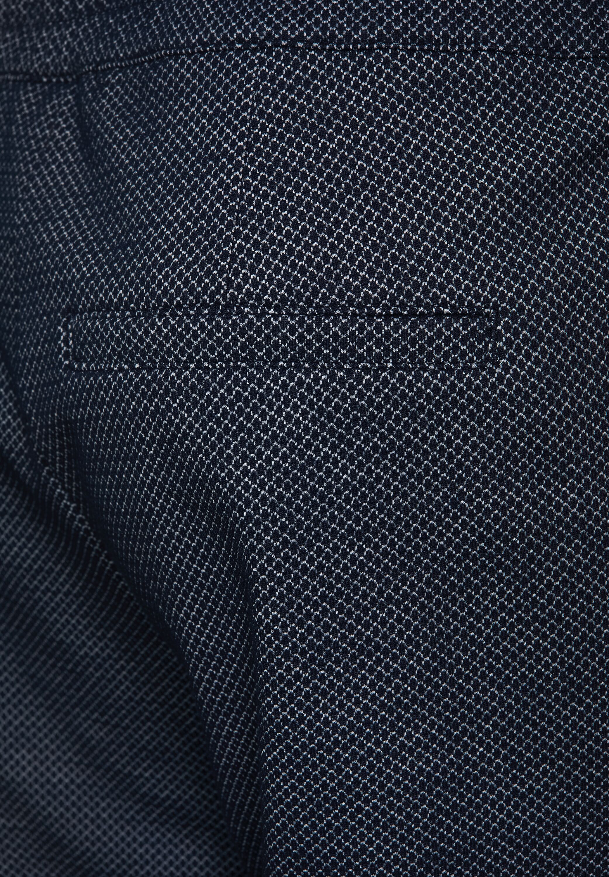 Casual Fit Hose