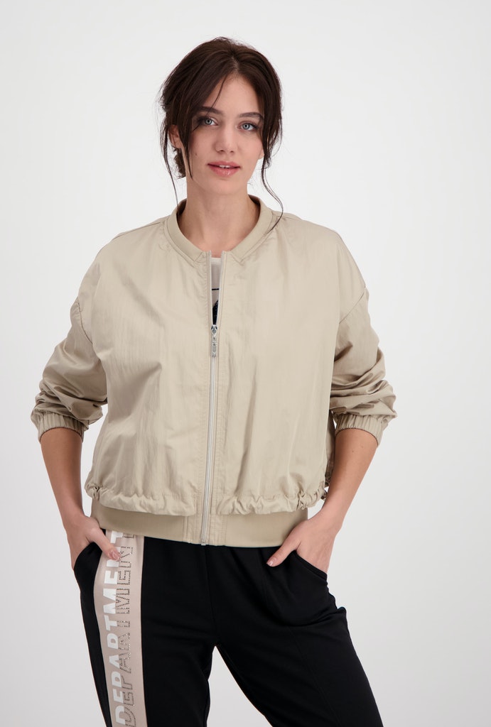 Jacke