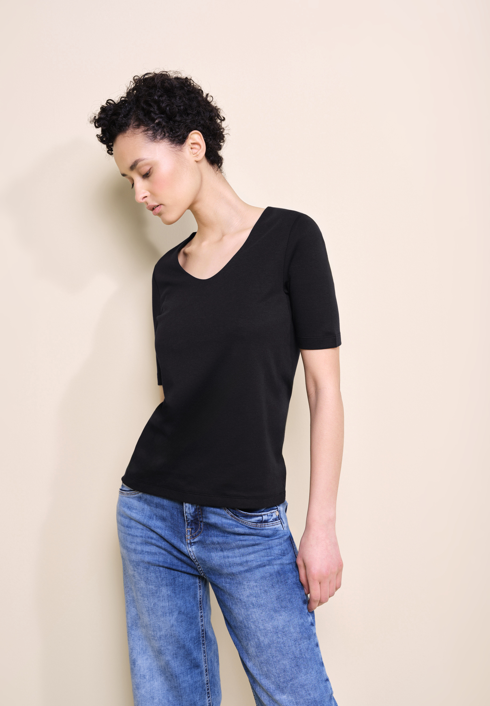 T-Shirt in Unifarbe