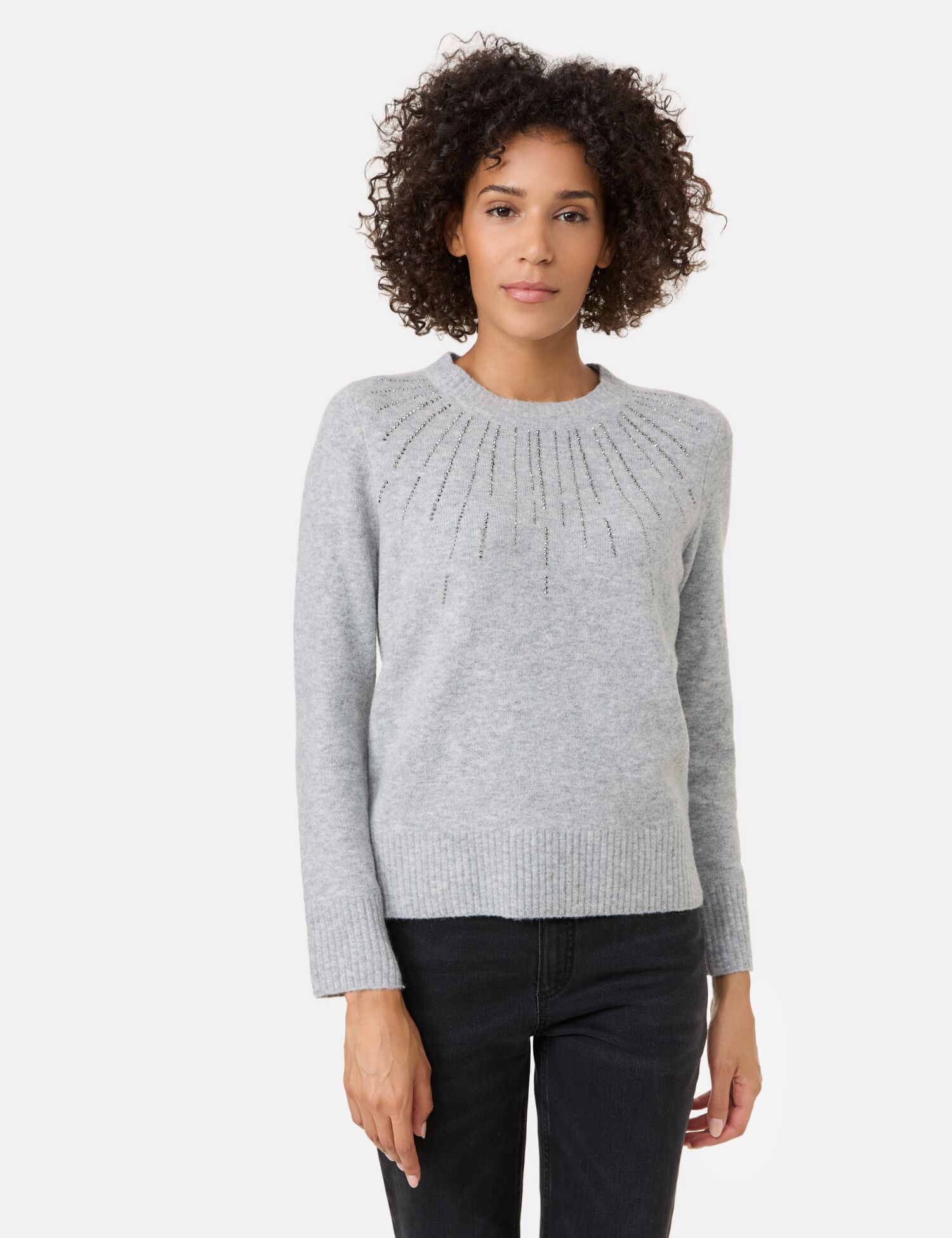 Strickpullover mit Ziersteinchen