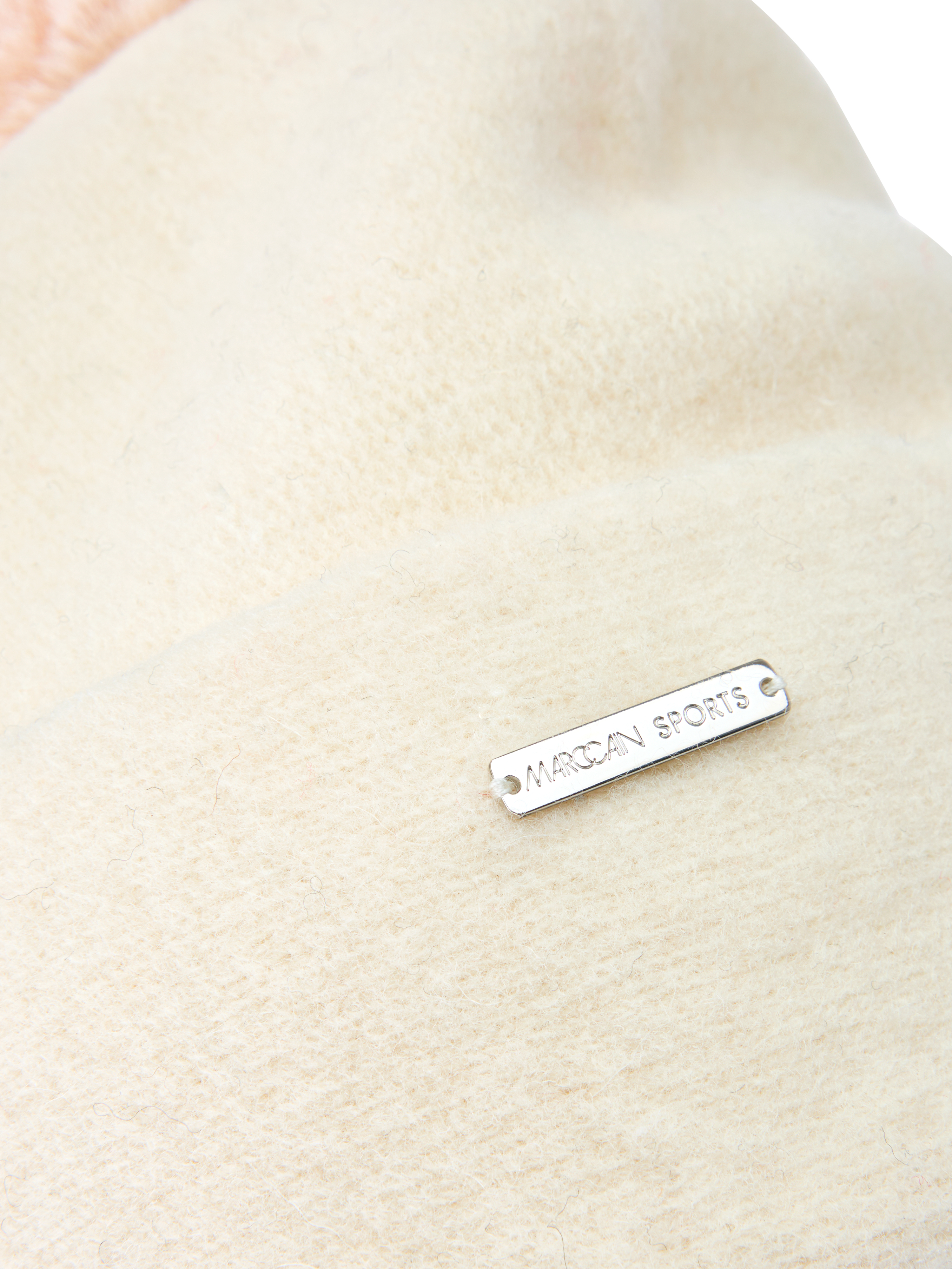 Wollmütze mit Kunstfell-Bommel