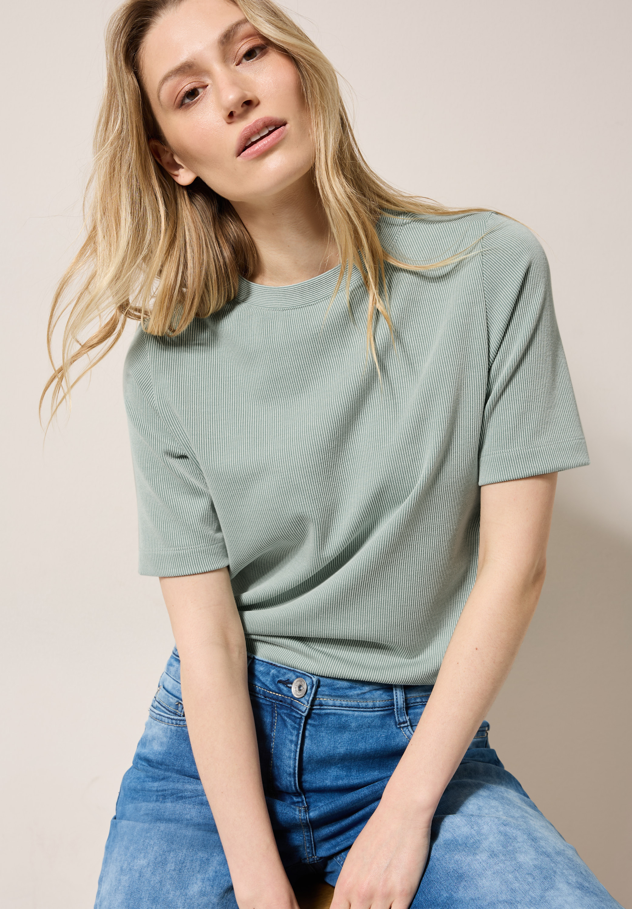 Gestreiftes Shirt