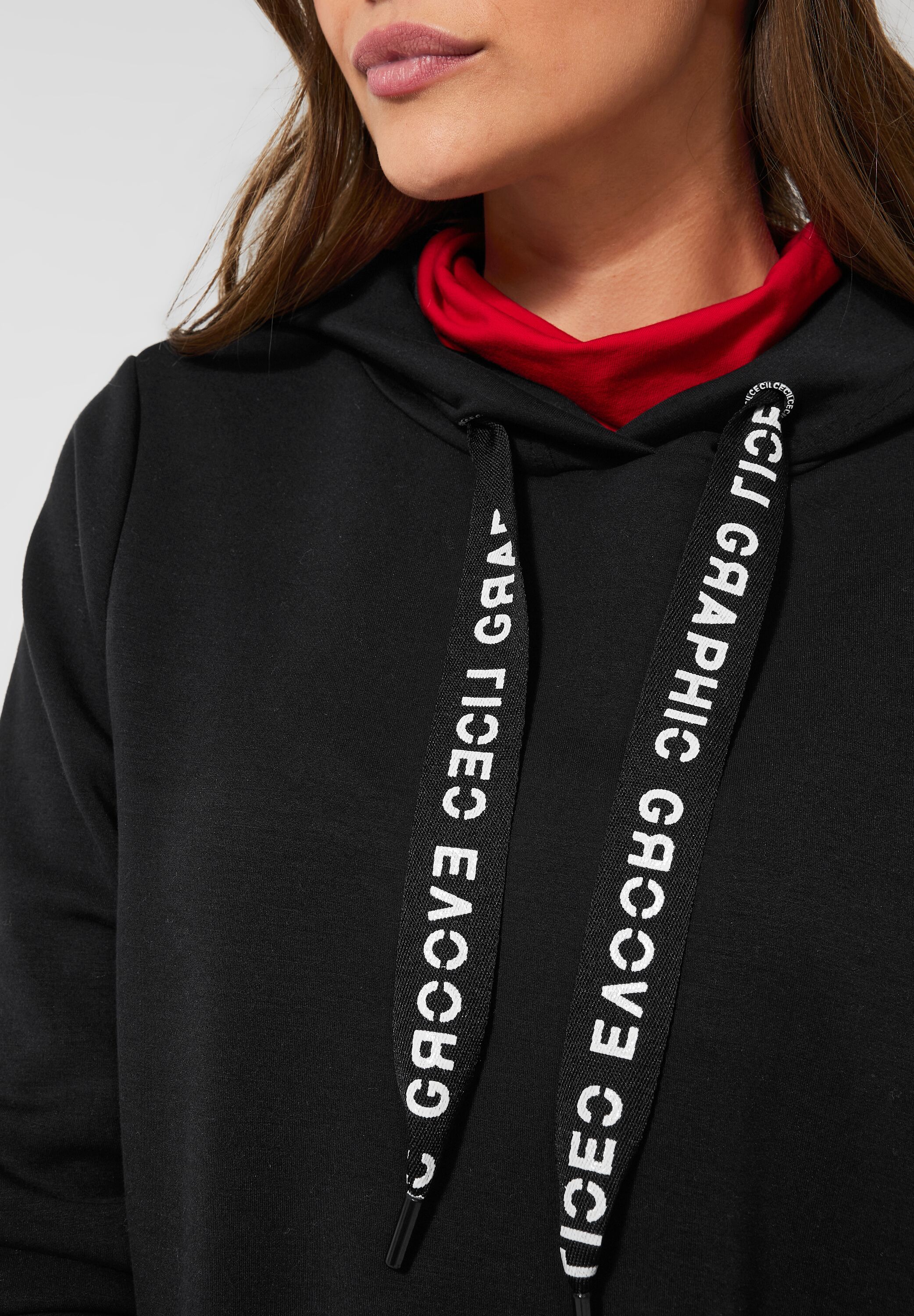 Sweatpullover mit Kapuze