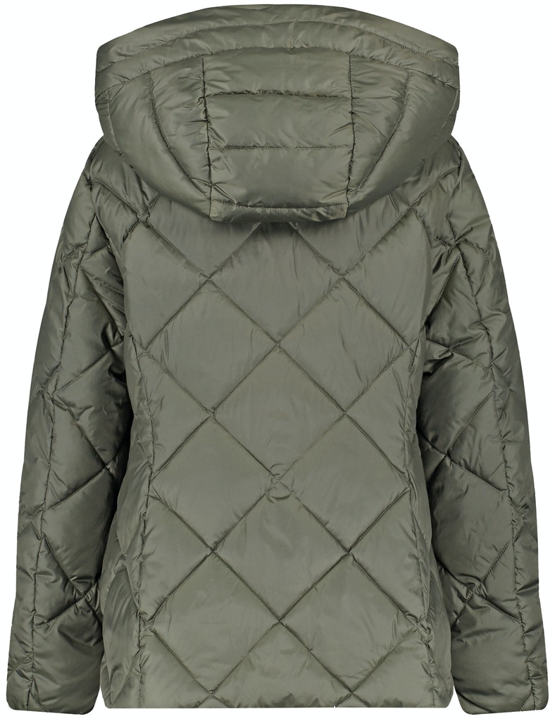 Jacke mit Rautenstepp
