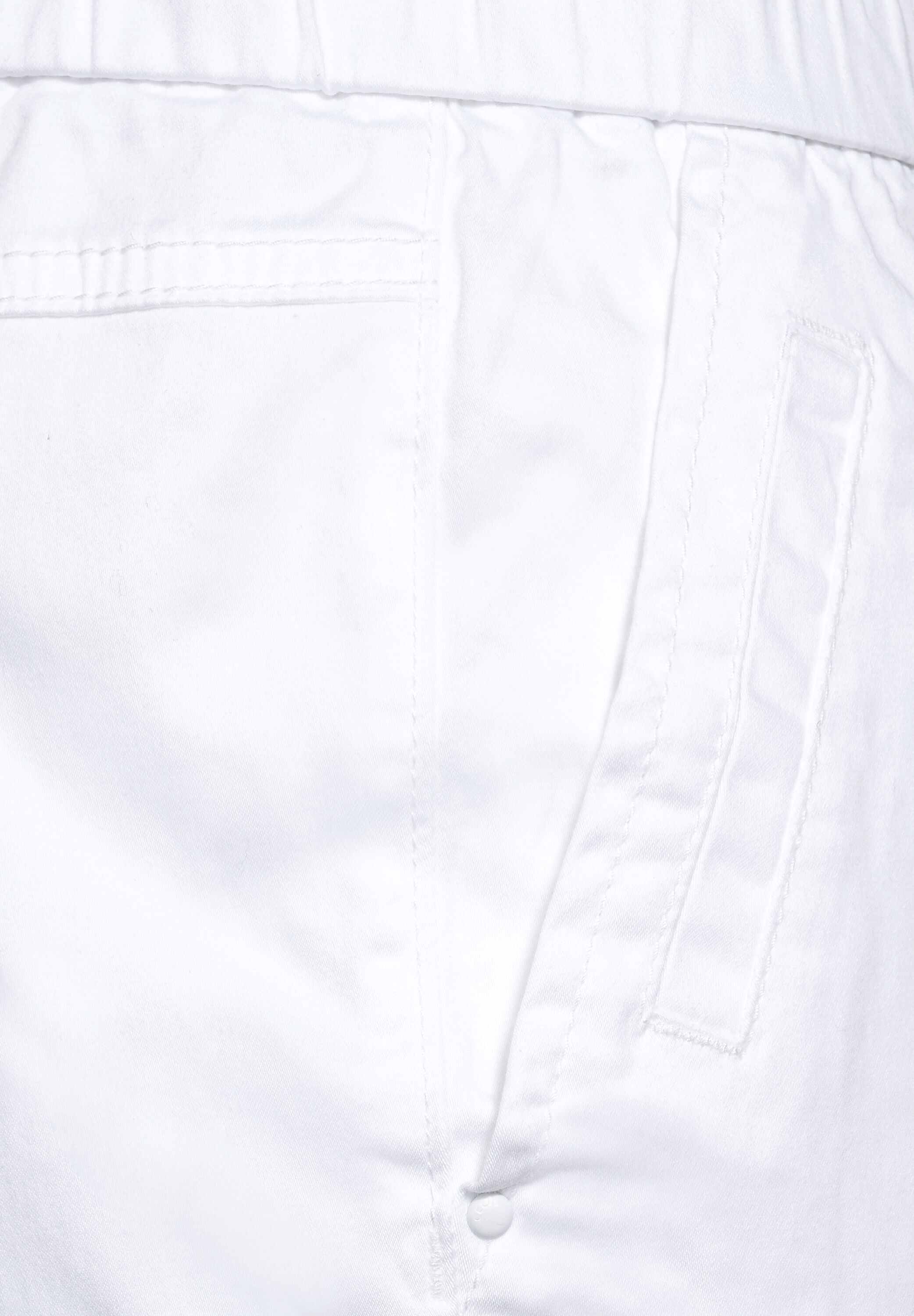 Casual Fit Hose