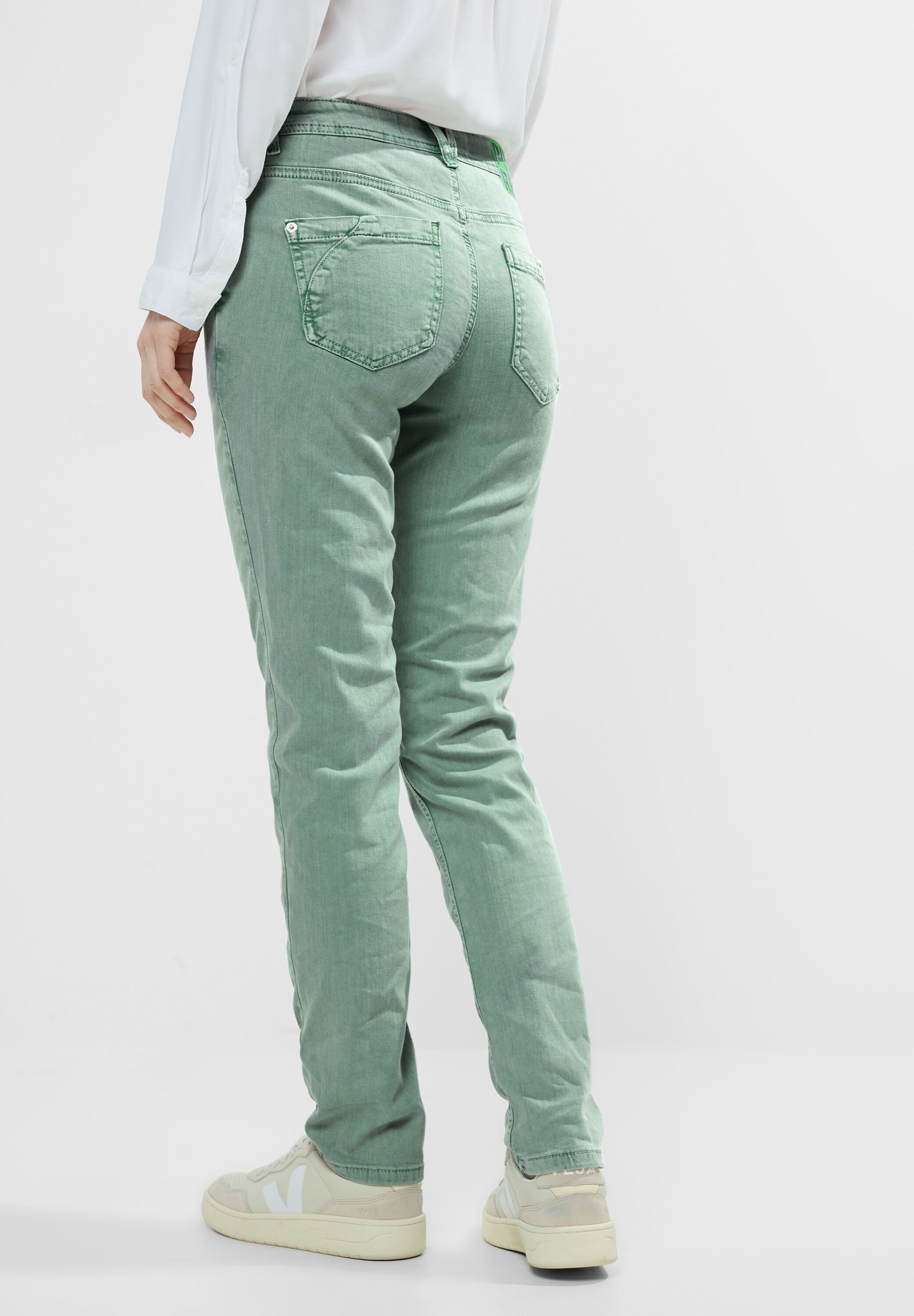 Casual Fit Jeans