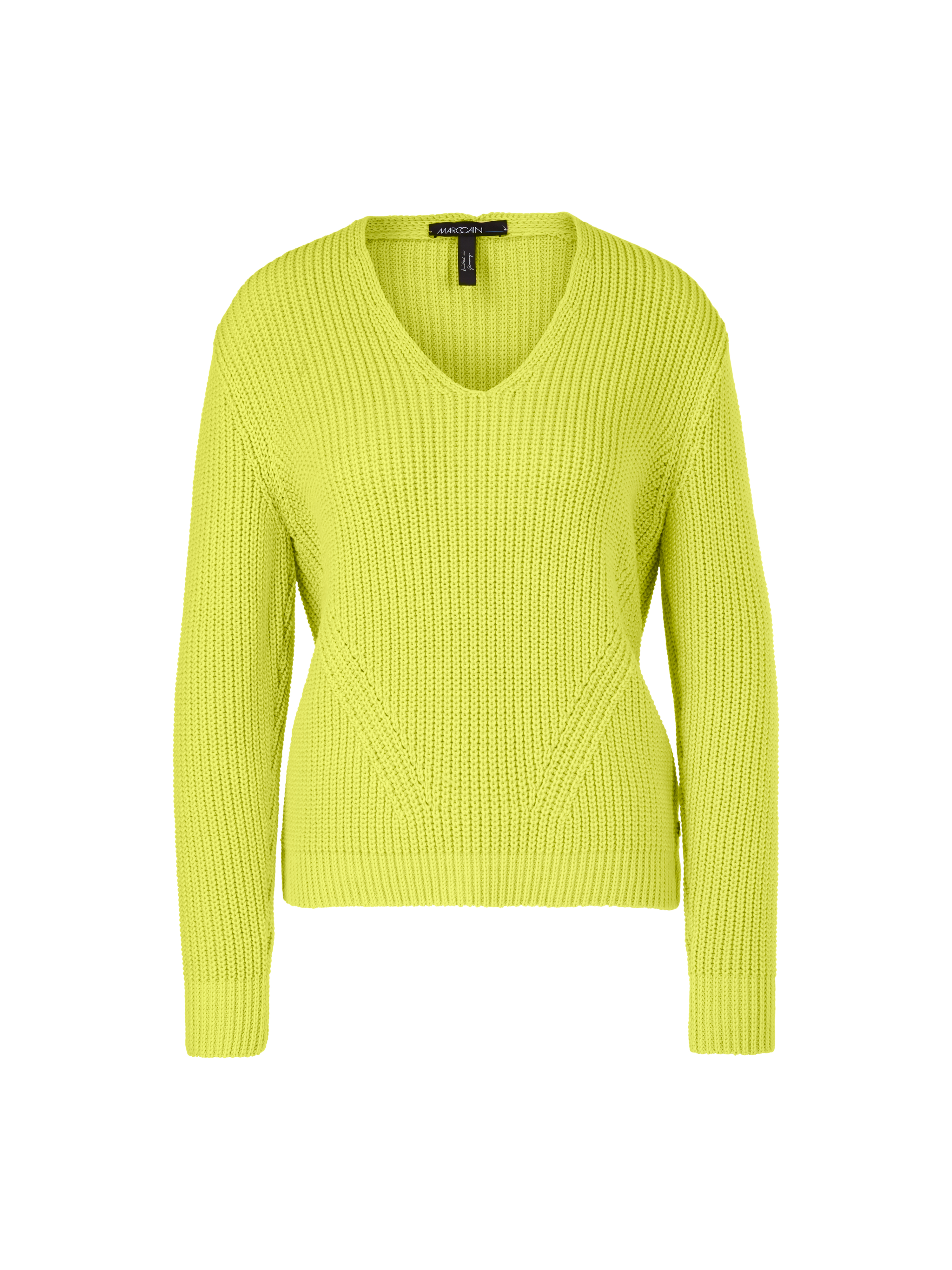 V-Neck-Pullover Knitted in Germany