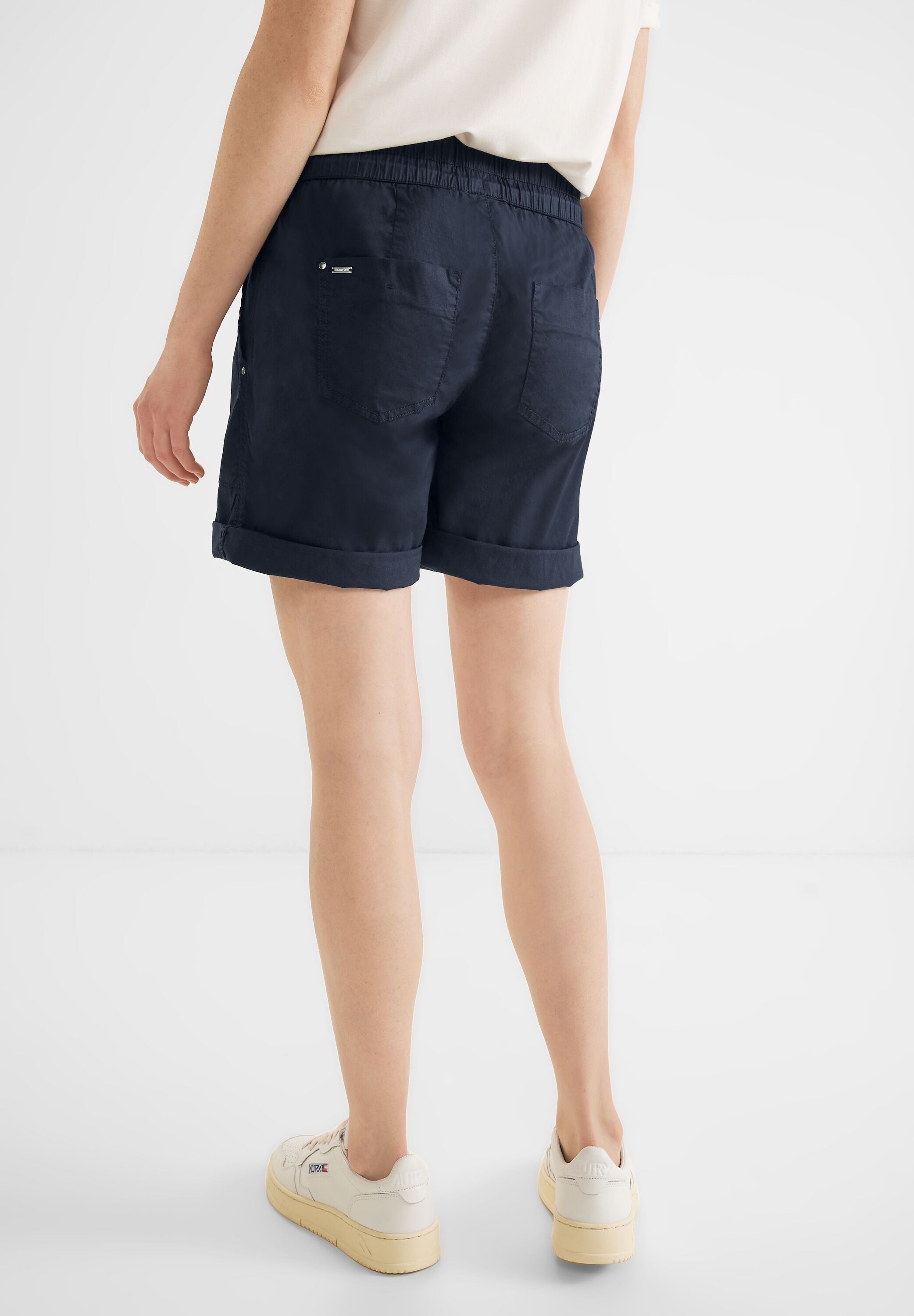 Bermuda in Loose Fit
