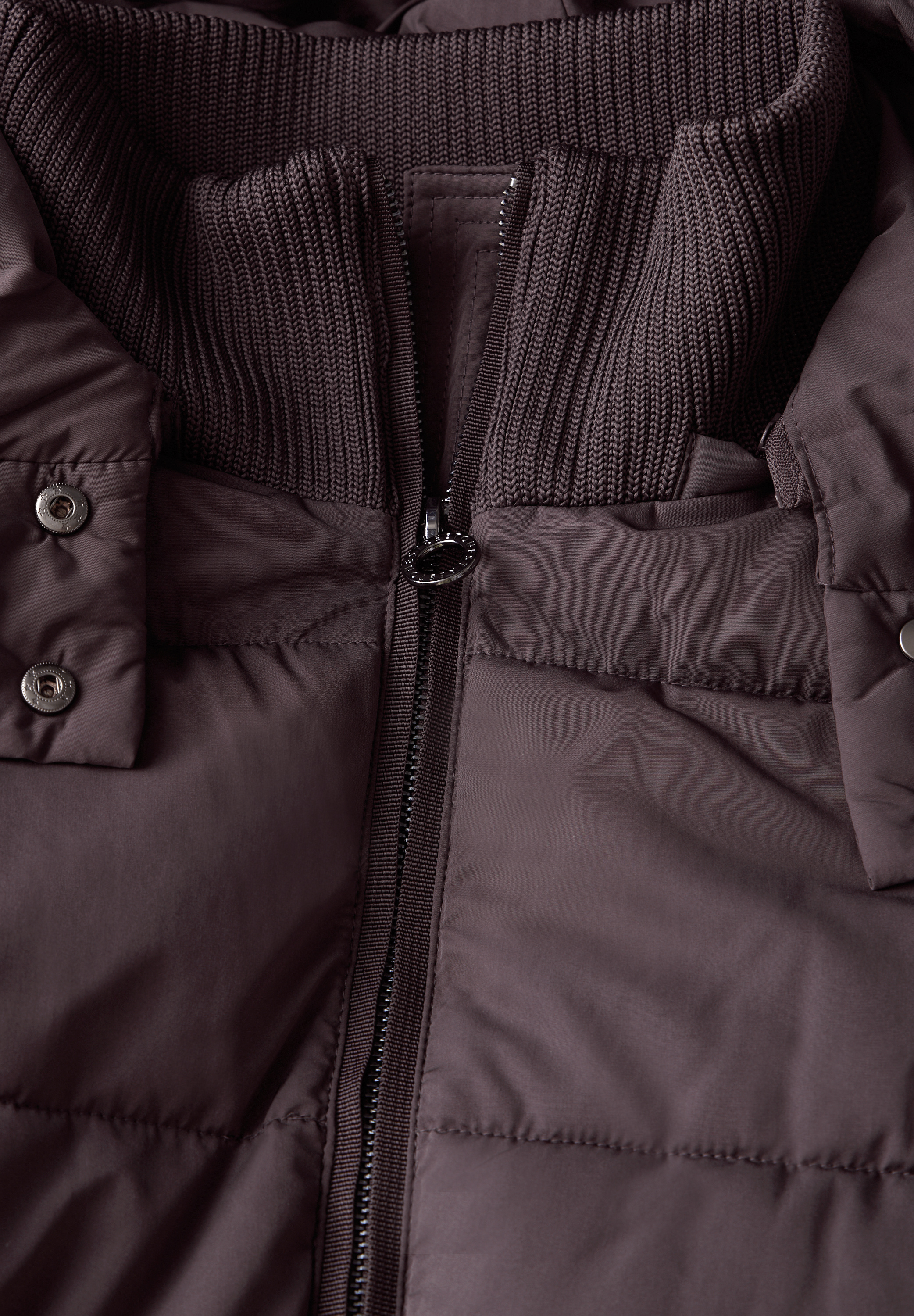 Gefütterte lange Jacke