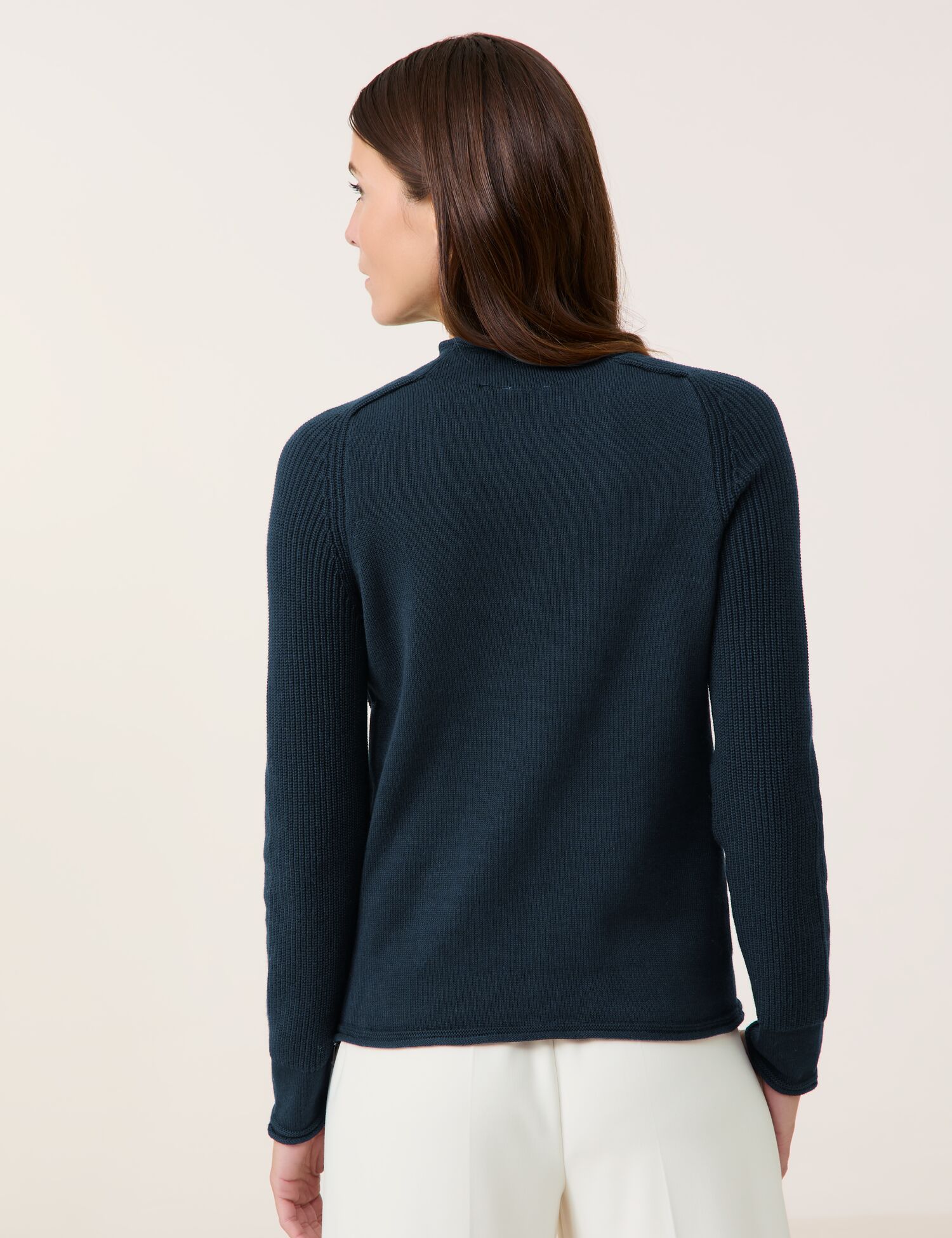 Gerippter Pullover mit Dekozipper in der Seitennaht