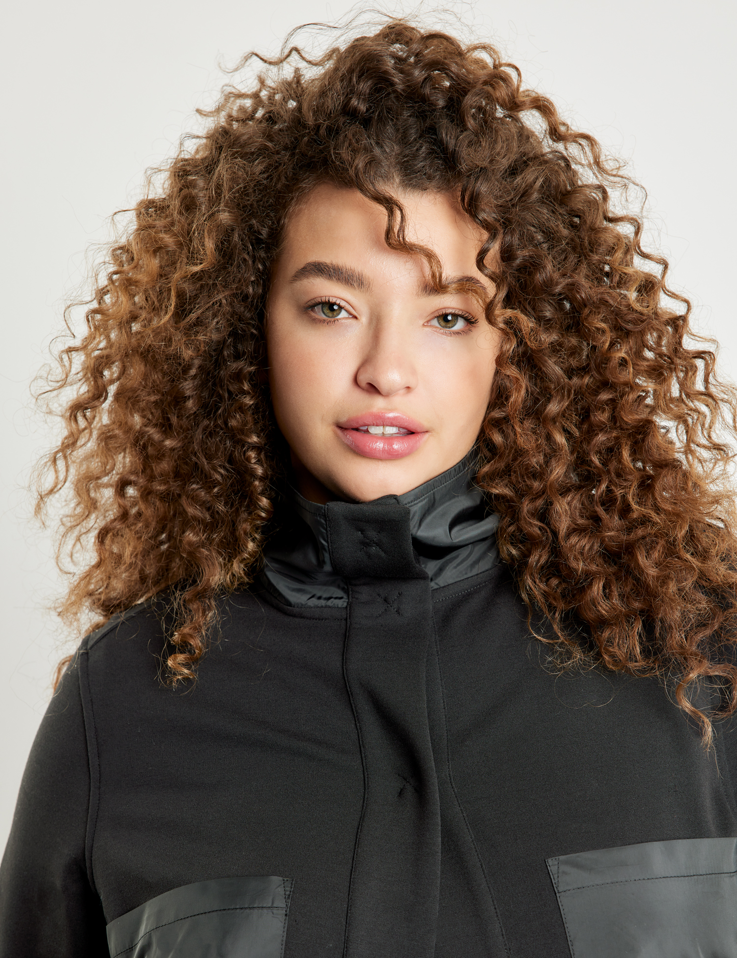 Sweatjacke mit Material-Patch
