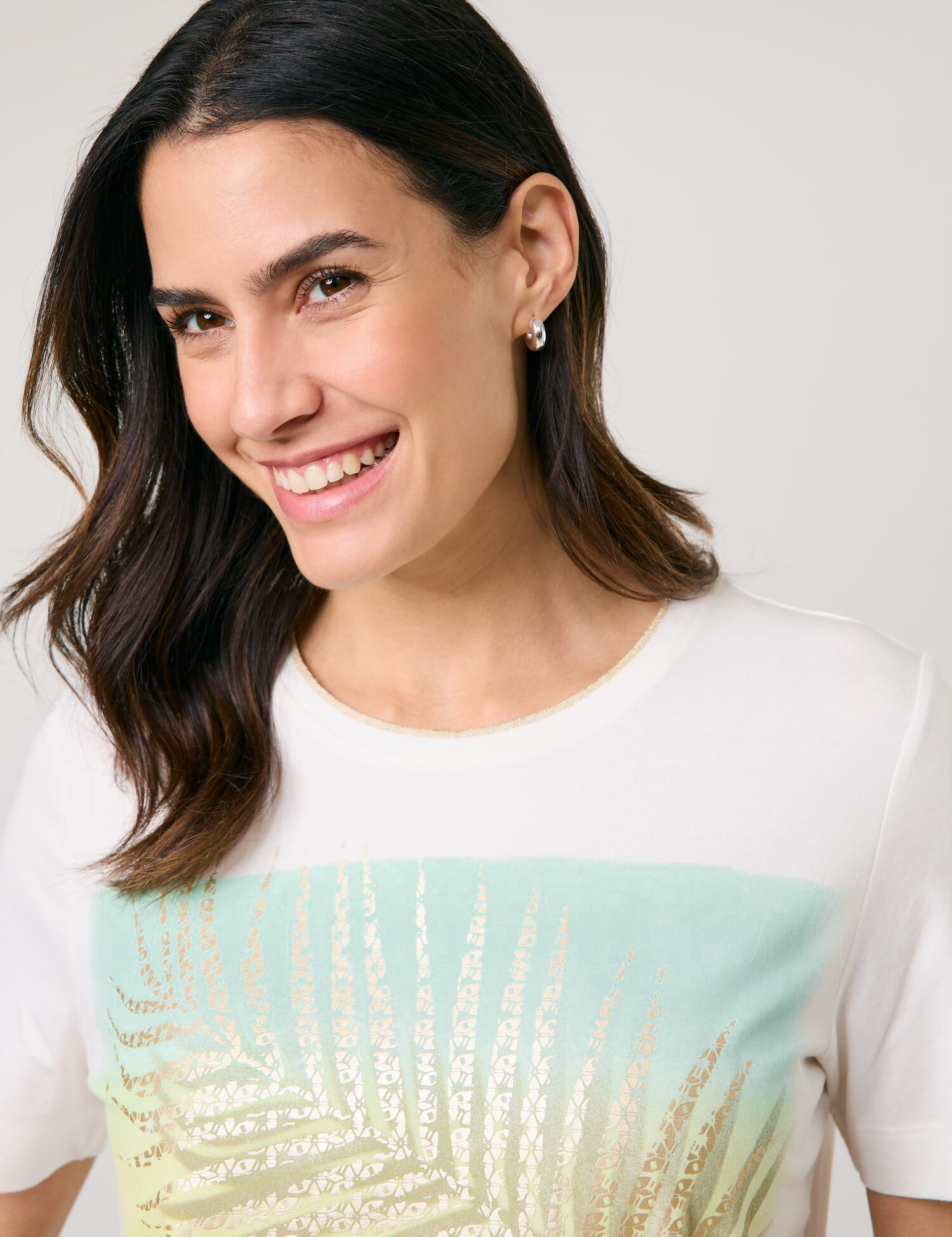 T-Shirt mit schimmerndem Frontprint